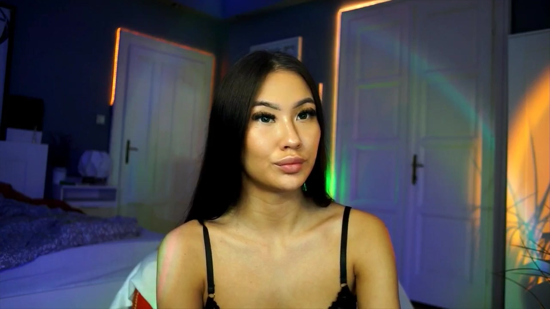 Gallery image thumbnail from MaiStream's myfreecams stream on, 11/17/2025, 20:29 image 6 of 20