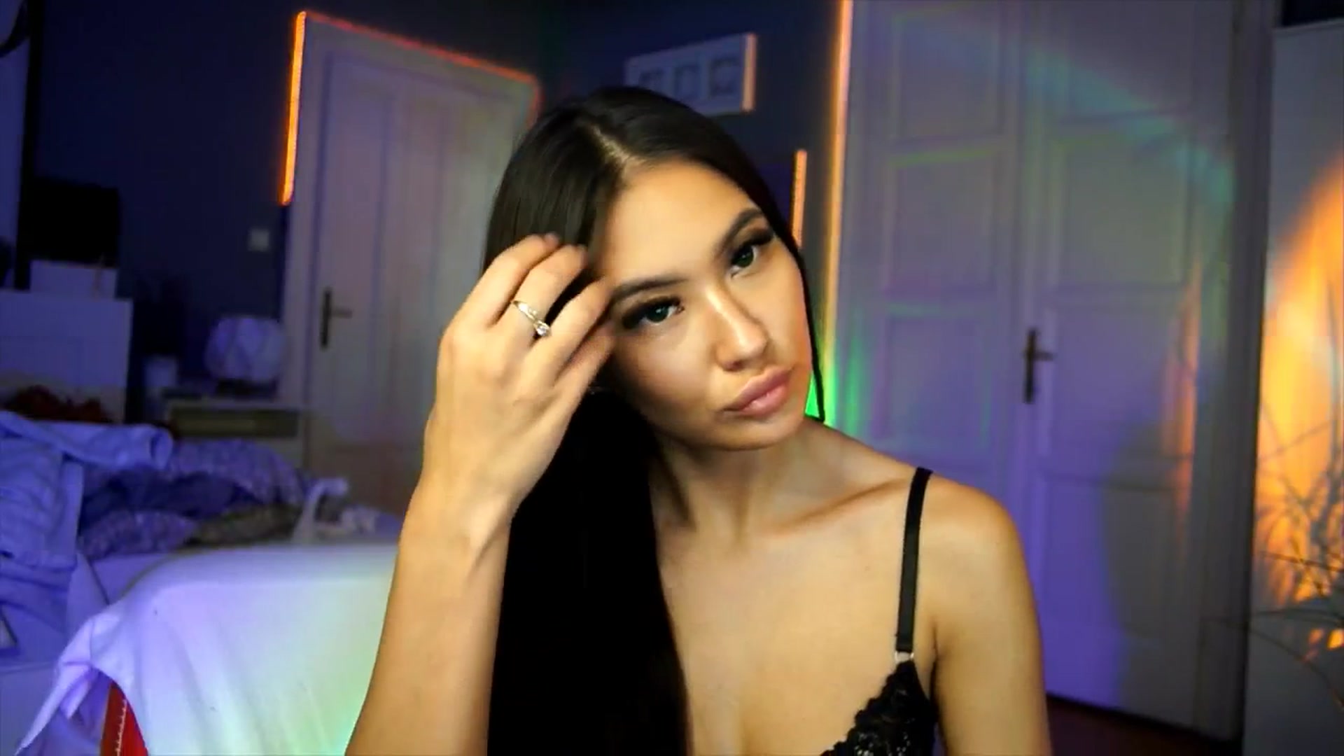 Gallery image thumbnail from MaiStream's myfreecams stream on, 11/17/2025, 22:48 image 11 of 20