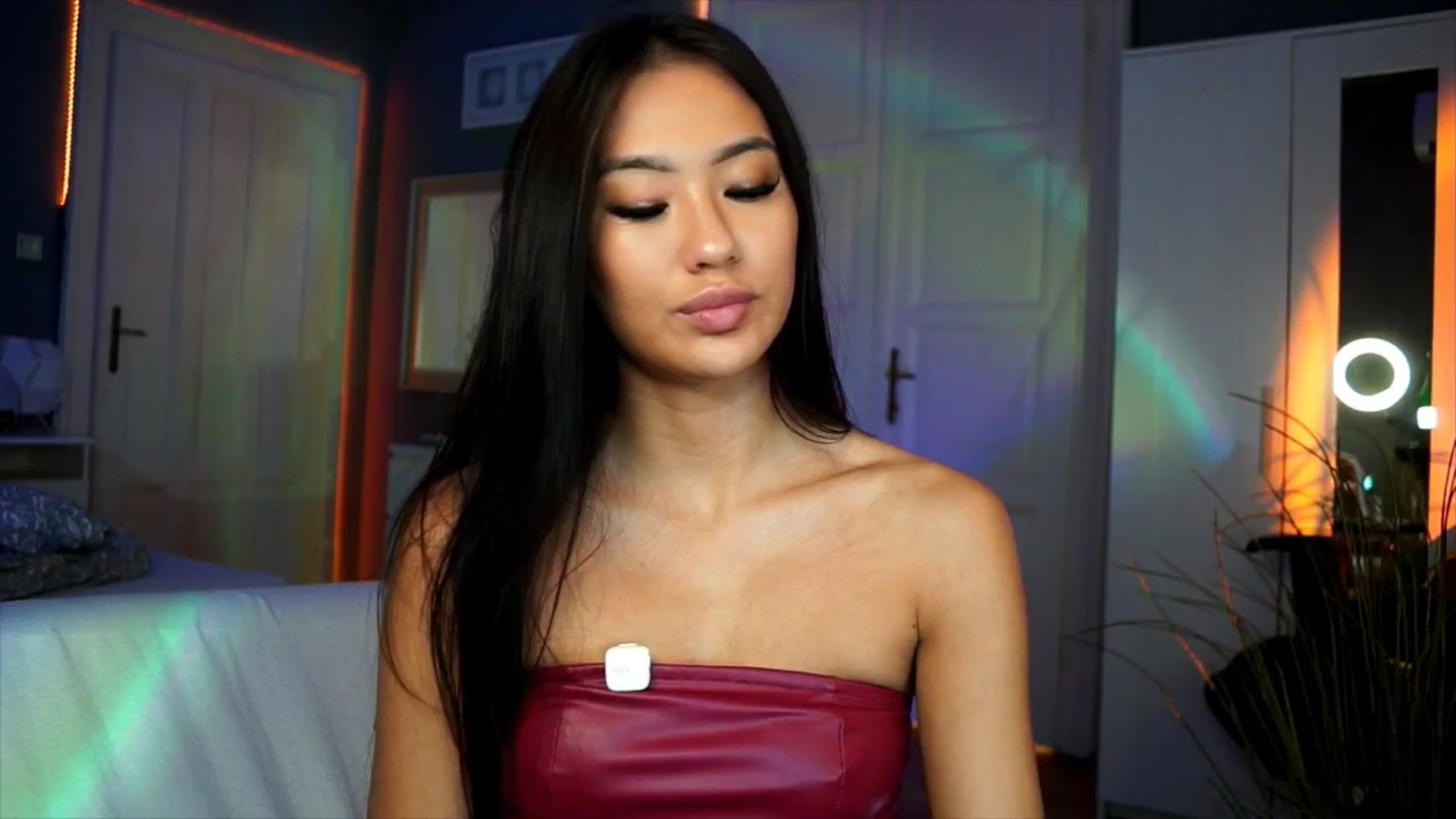 Gallery image thumbnail from MaiStream's myfreecams stream on, 11/18/2025, 21:52 image 16 of 20