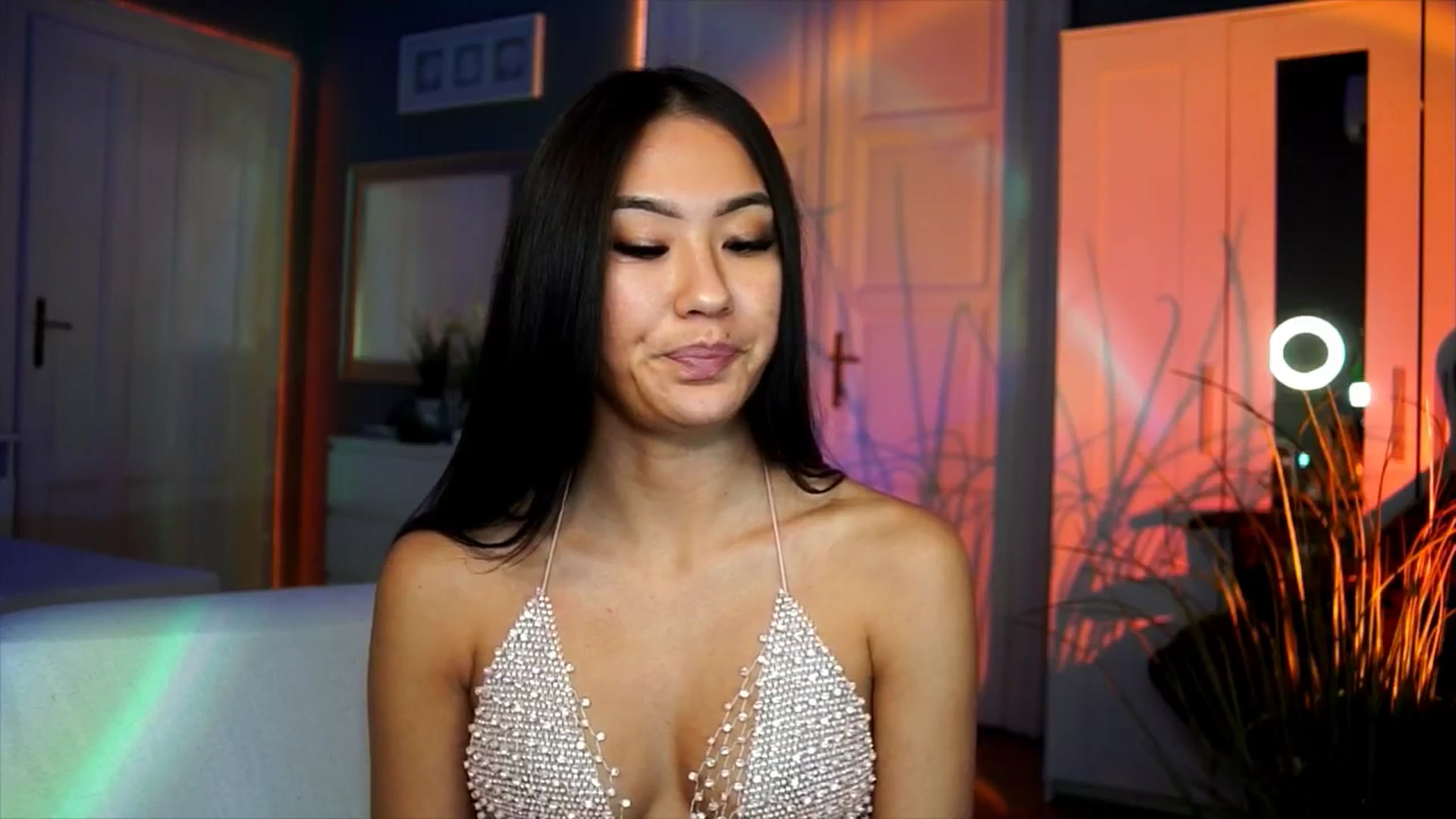 Gallery image thumbnail from MaiStream's myfreecams stream on, 11/19/2025, 20:45 image 12 of 20