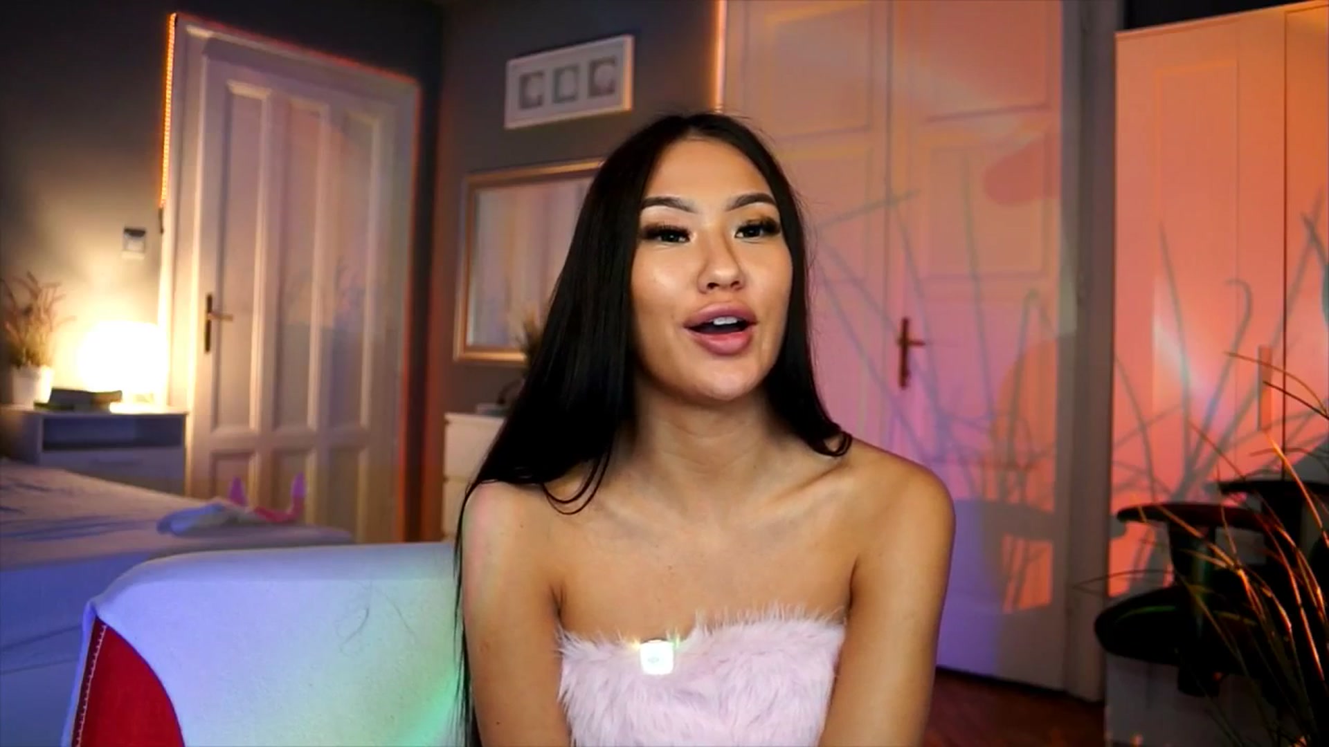 Gallery image thumbnail from MaiStream's myfreecams stream on, 11/20/2025, 21:55 image 18 of 20