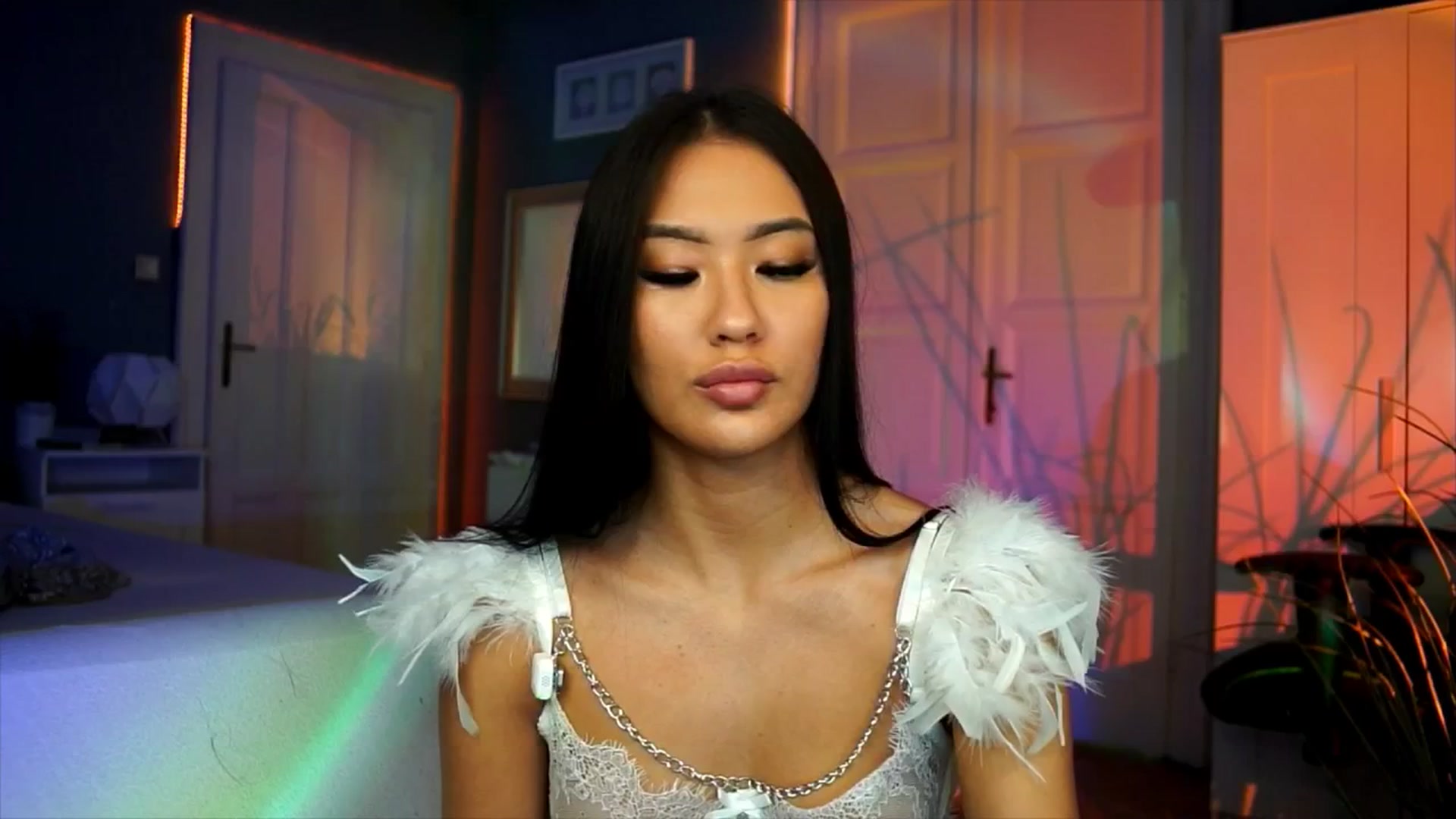 Gallery image thumbnail from MaiStream's myfreecams stream on, 11/21/2025, 21:58 image 16 of 20