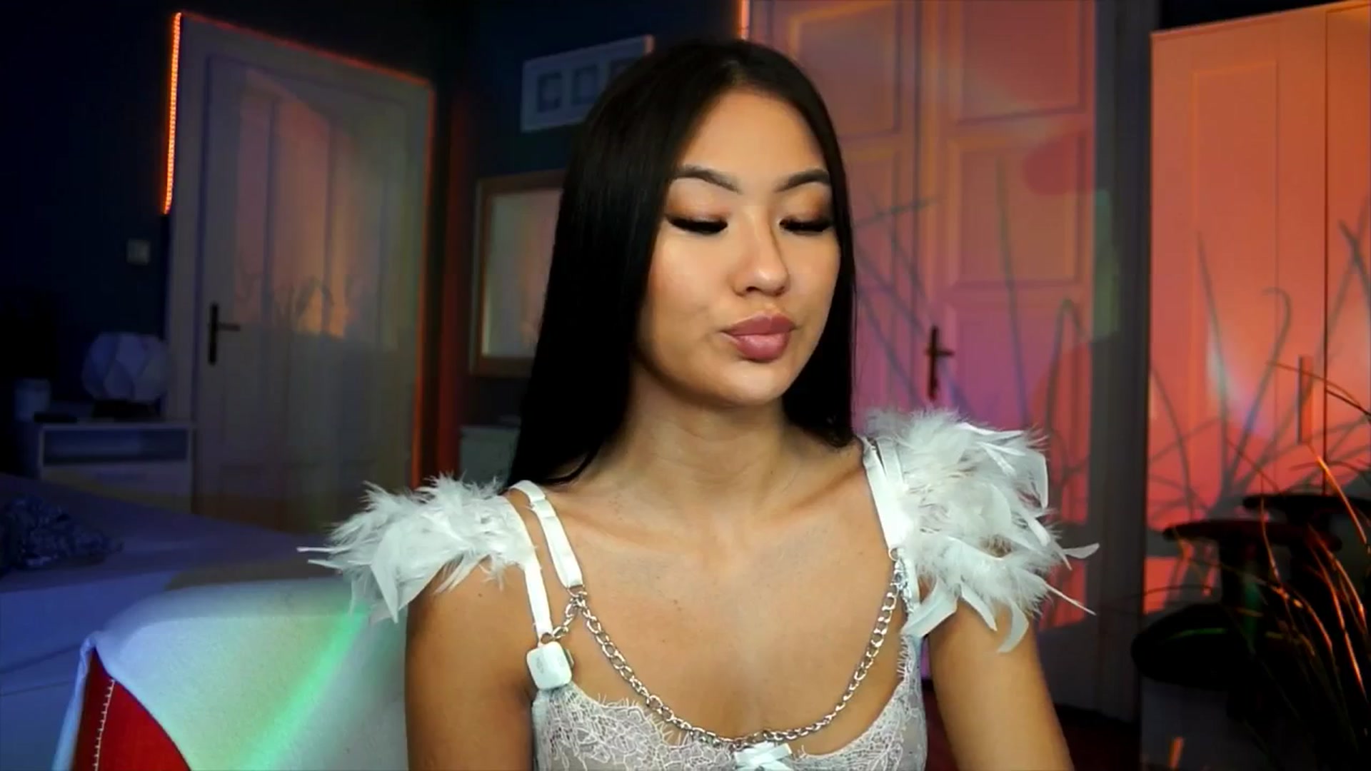 Gallery image thumbnail from MaiStream's myfreecams stream on, 11/21/2025, 21:58 image 4 of 20