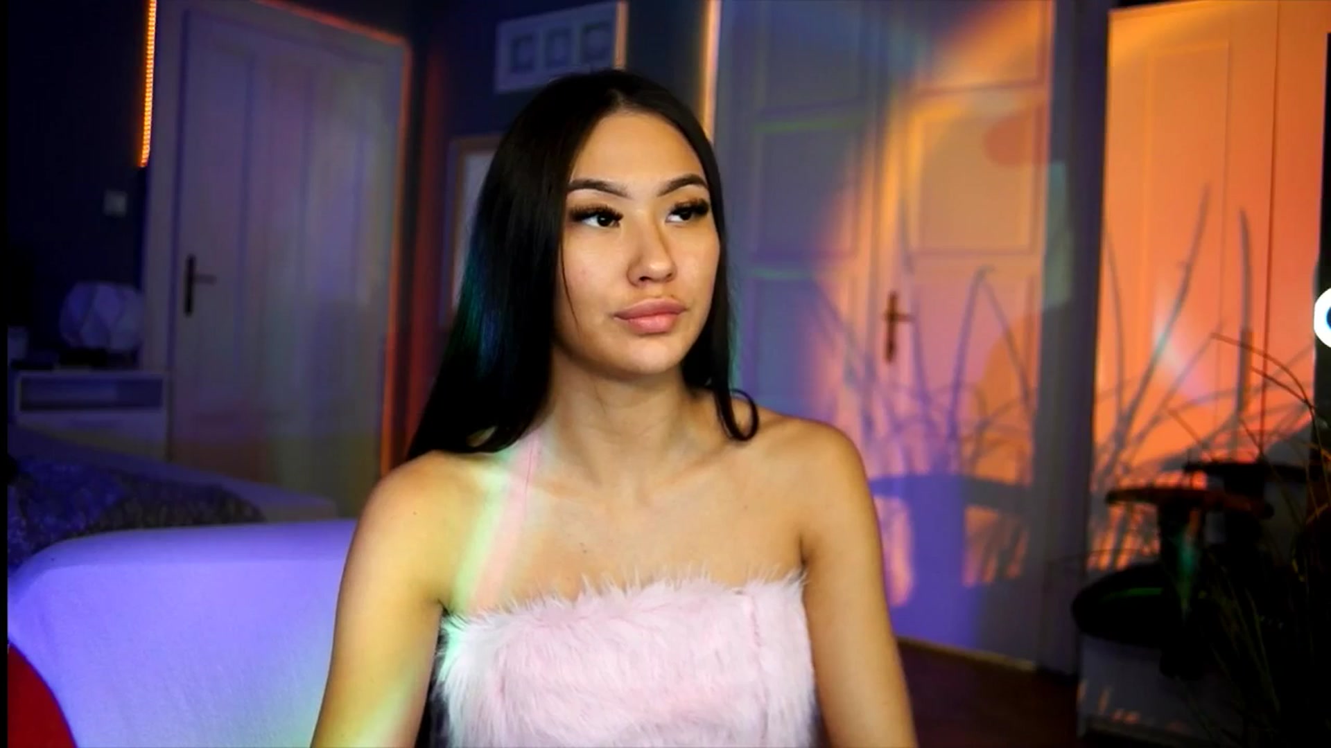 Gallery image thumbnail from MaiStream's myfreecams stream on, 11/23/2025, 20:17 image 20 of 20