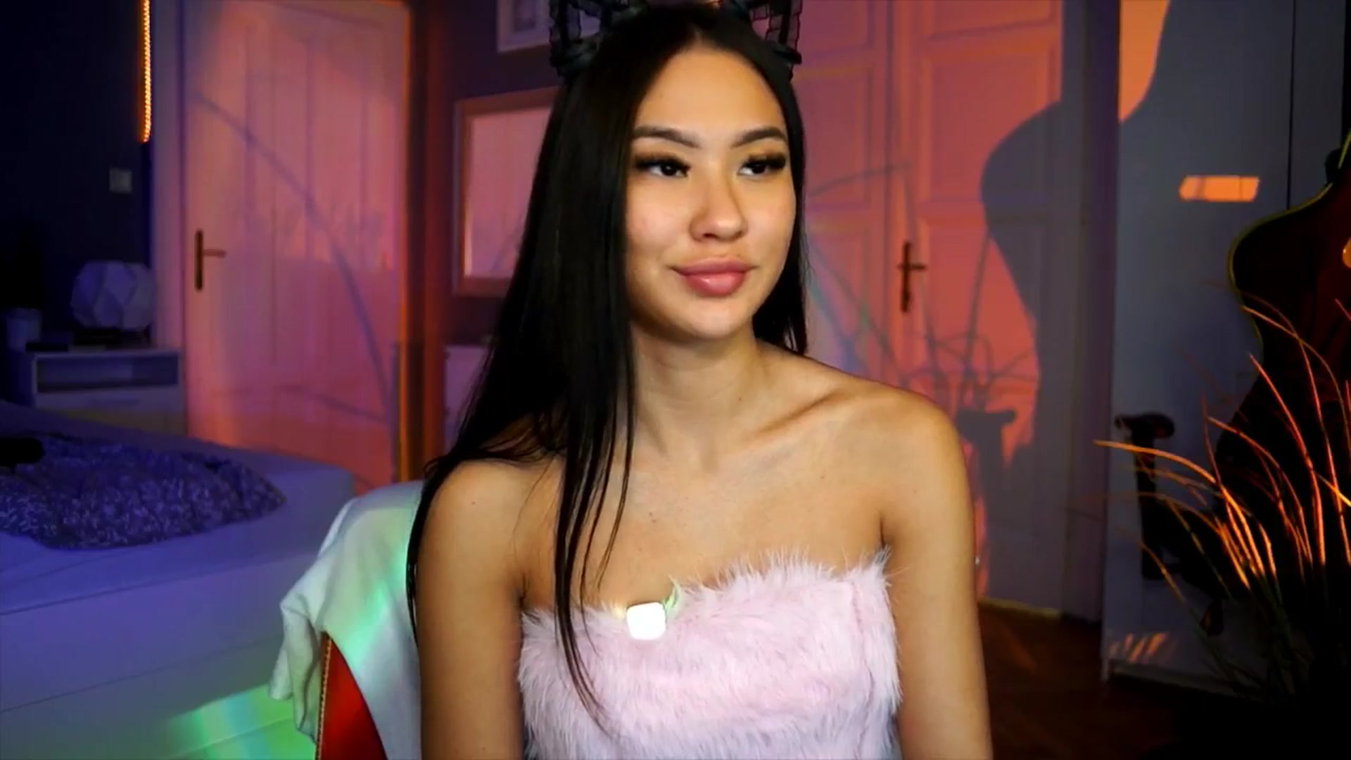 Gallery image thumbnail from MaiStream's myfreecams stream on, 11/23/2025, 21:24 image 20 of 20