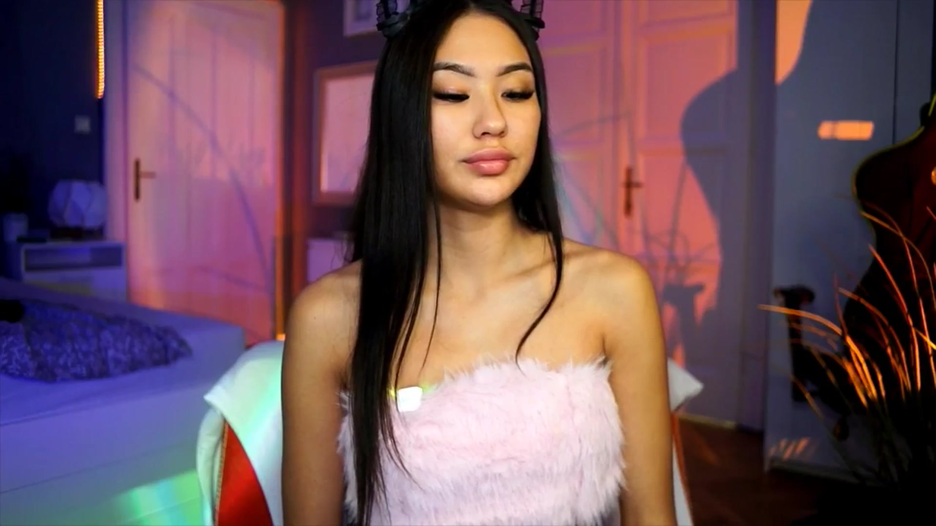 Gallery image thumbnail from MaiStream's myfreecams stream on, 11/23/2025, 21:24 image 2 of 20