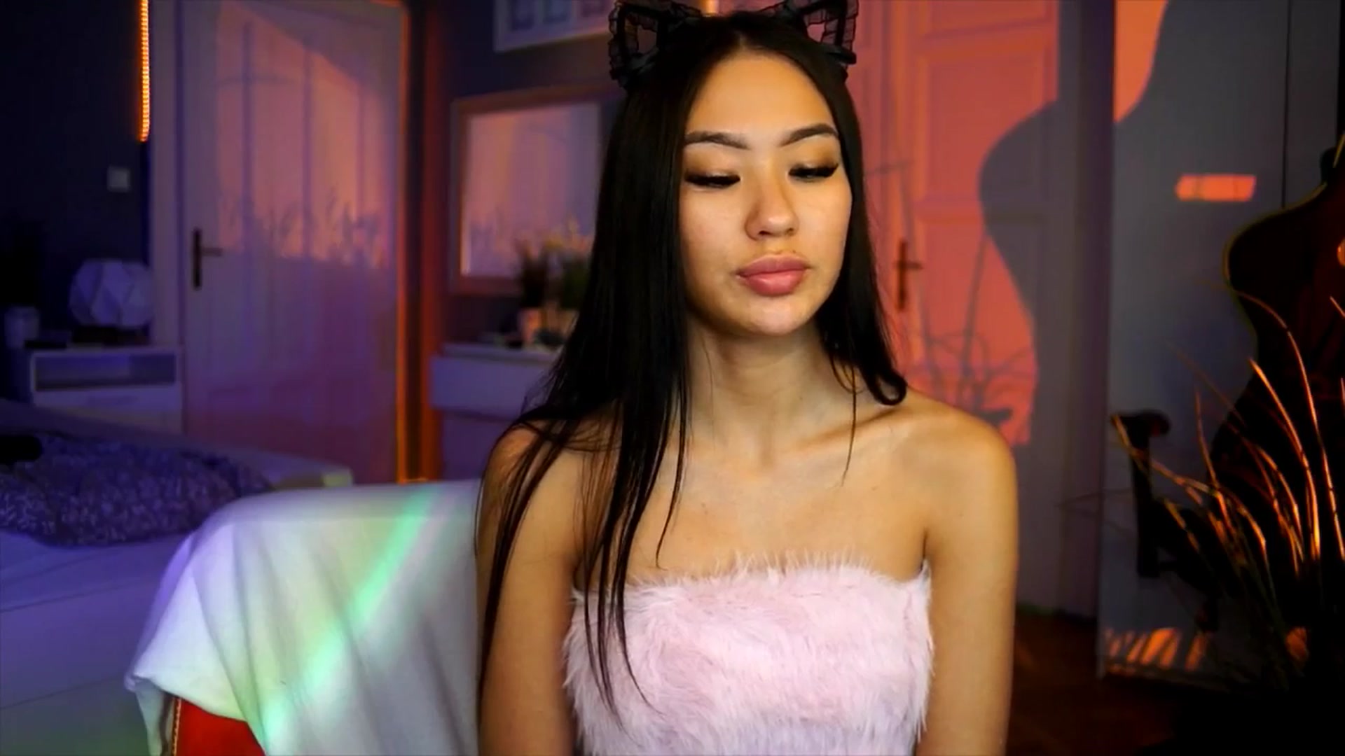 Gallery image thumbnail from MaiStream's myfreecams stream on, 11/23/2025, 23:09 image 3 of 20