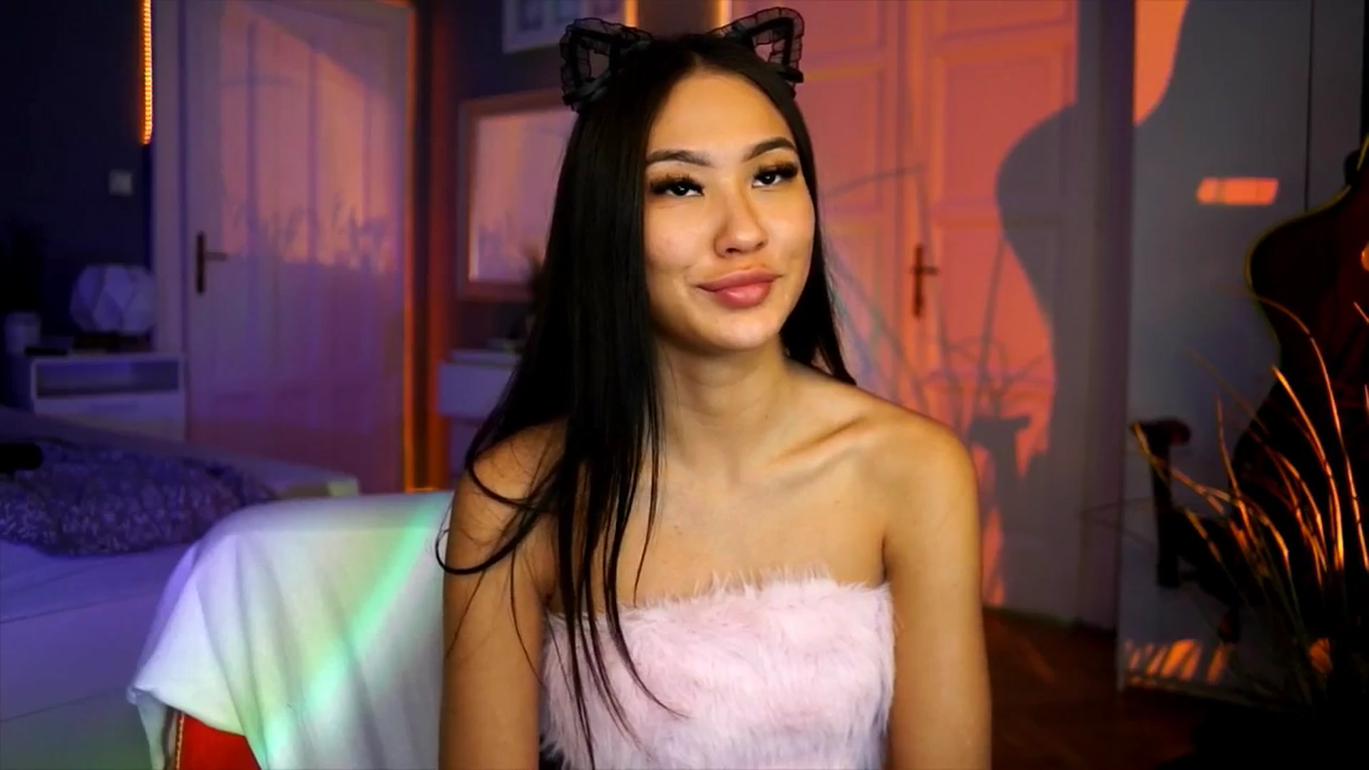 Gallery image thumbnail from MaiStream's myfreecams stream on, 11/23/2025, 23:09 image 5 of 20