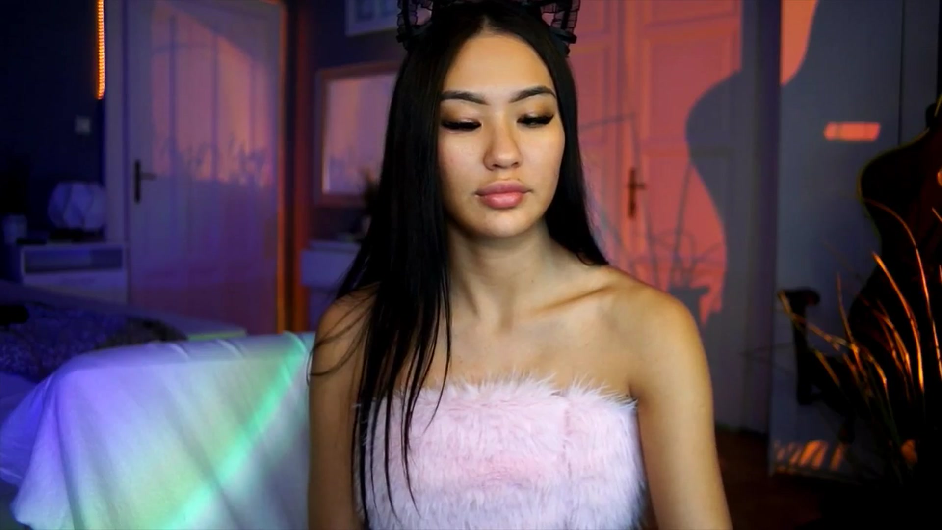 Gallery image thumbnail from MaiStream's myfreecams stream on, 11/23/2025, 23:43 image 2 of 20