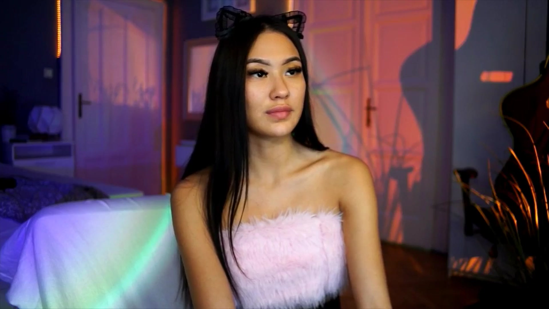 Gallery image thumbnail from MaiStream's myfreecams stream on, 11/23/2025, 23:43 image 12 of 20
