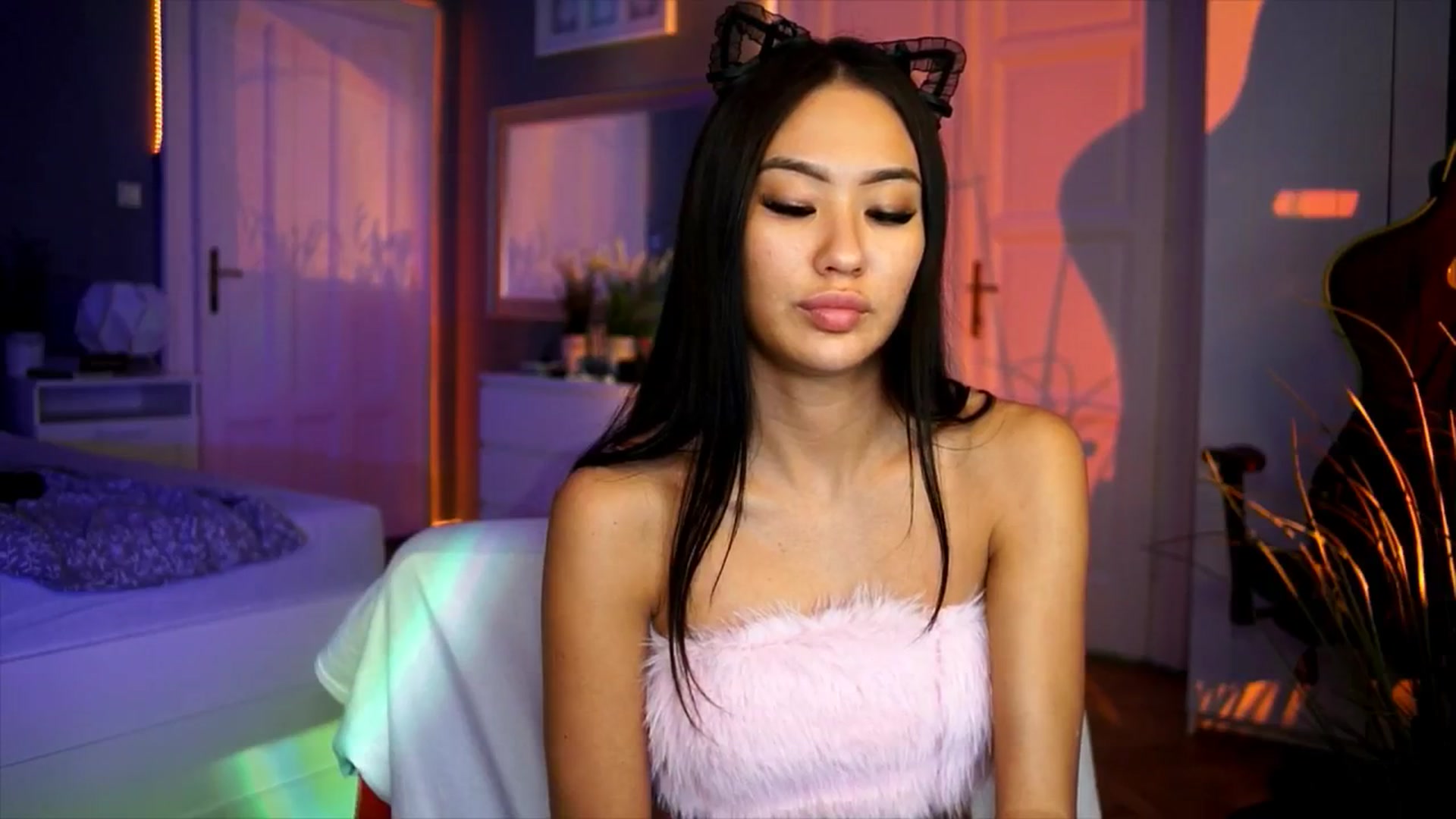 Gallery image thumbnail from MaiStream's myfreecams stream on, 11/24/2025, 24:13 image 20 of 20