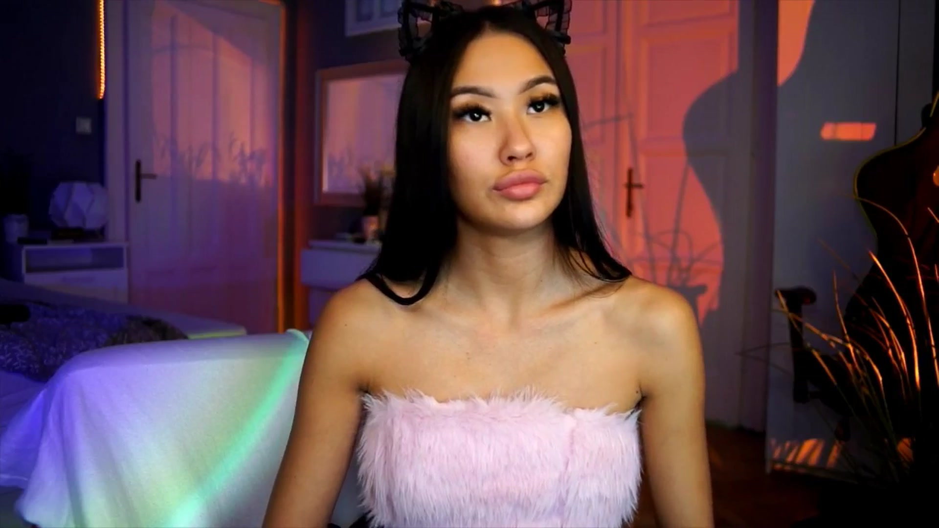 Gallery image thumbnail from MaiStream's myfreecams stream on, 11/24/2025, 24:13 image 8 of 20