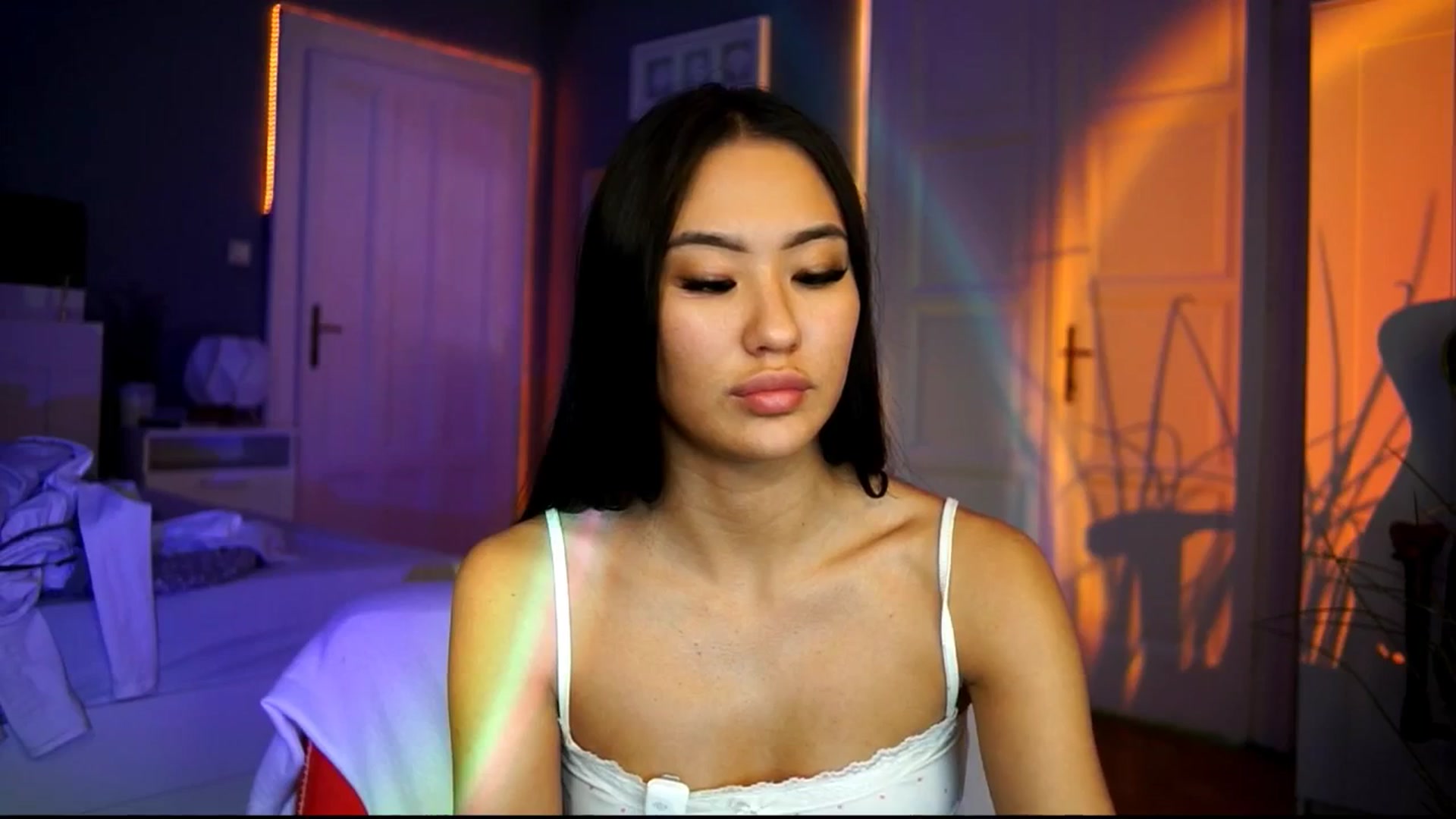 Gallery image thumbnail from MaiStream's myfreecams stream on, 11/24/2025, 22:01 image 12 of 20