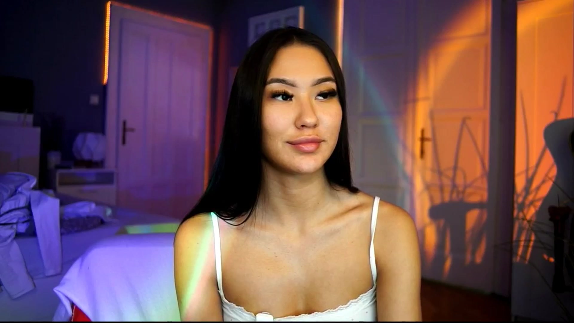 Gallery image thumbnail from MaiStream's myfreecams stream on, 11/24/2025, 22:01 image 15 of 20