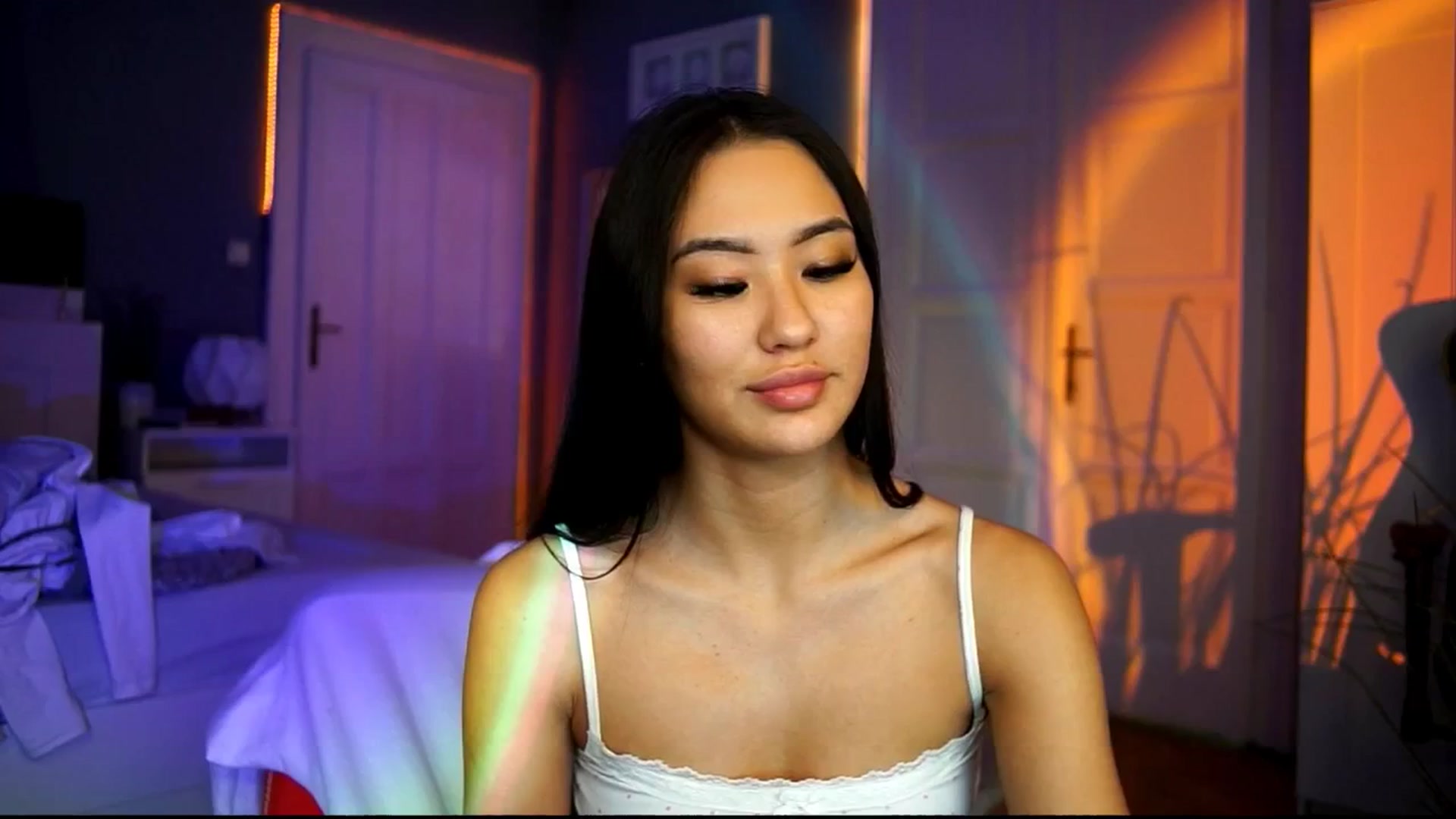 Gallery image thumbnail from MaiStream's myfreecams stream on, 11/25/2025, 24:21 image 19 of 20
