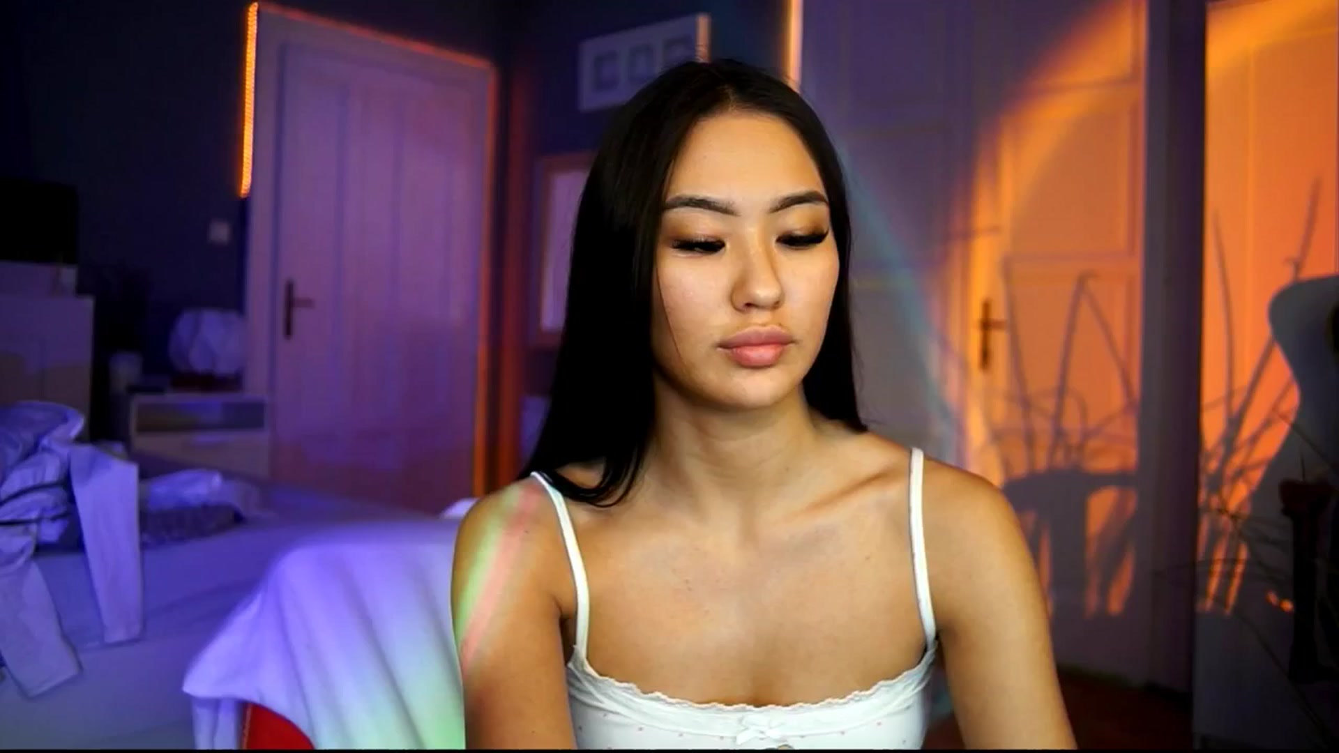 Gallery image thumbnail from MaiStream's myfreecams stream on, 11/25/2025, 24:21 image 5 of 20