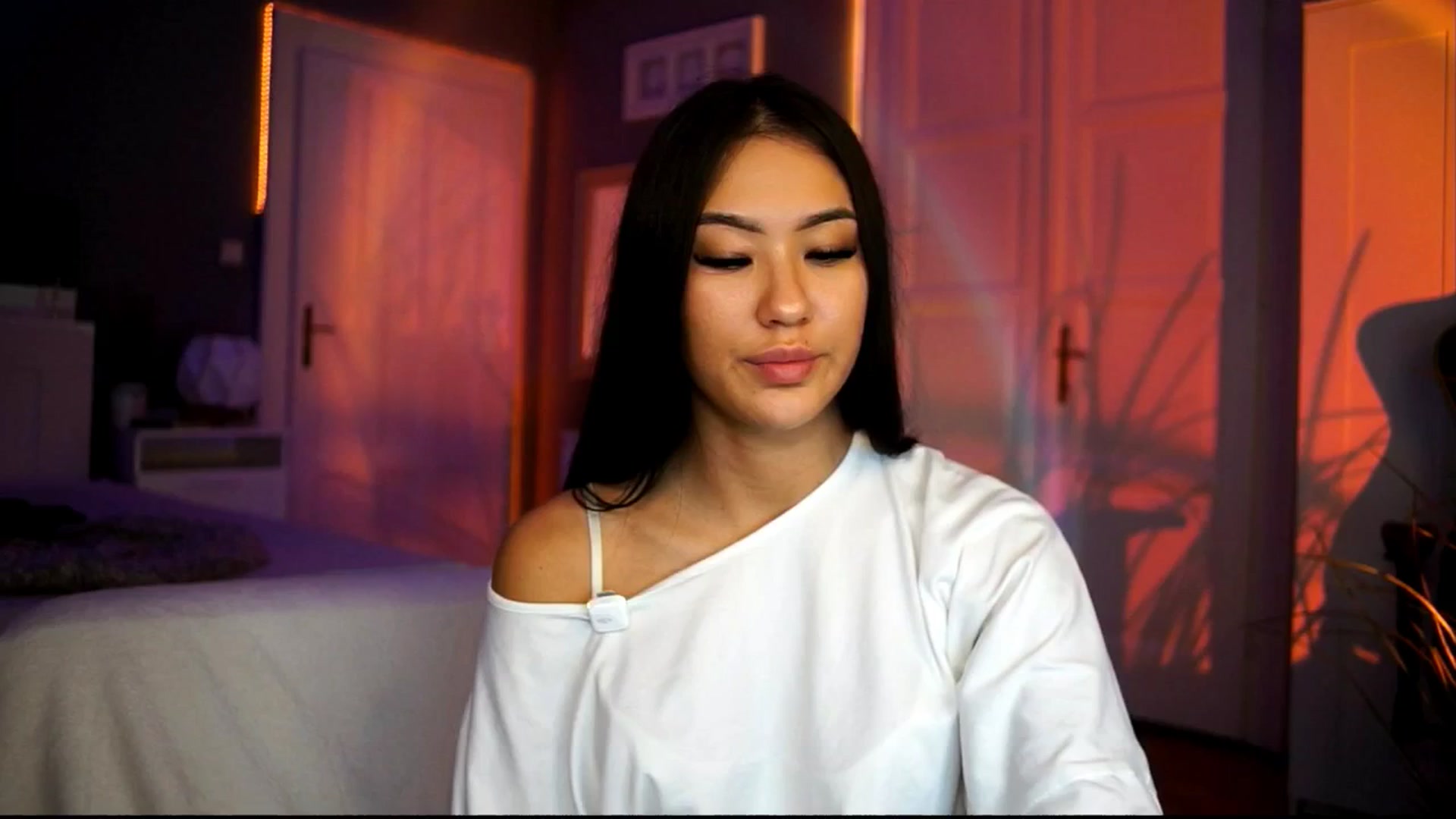 Gallery image thumbnail from MaiStream's myfreecams stream on, 11/25/2025, 21:57 image 2 of 20