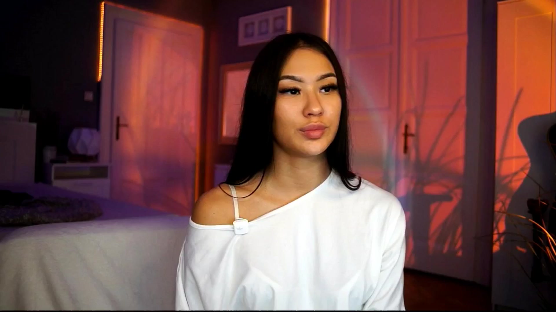 Gallery image thumbnail from MaiStream's myfreecams stream on, 11/25/2025, 21:57 image 19 of 20