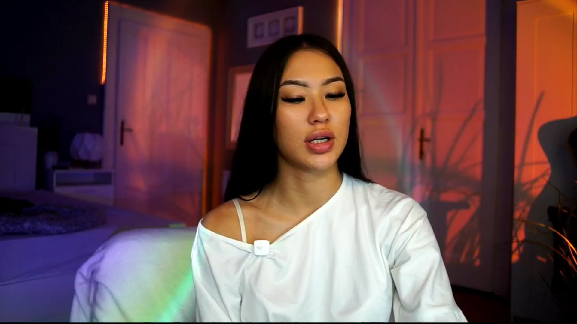 Gallery image thumbnail from MaiStream's myfreecams stream on, 11/25/2025, 23:42 image 17 of 20