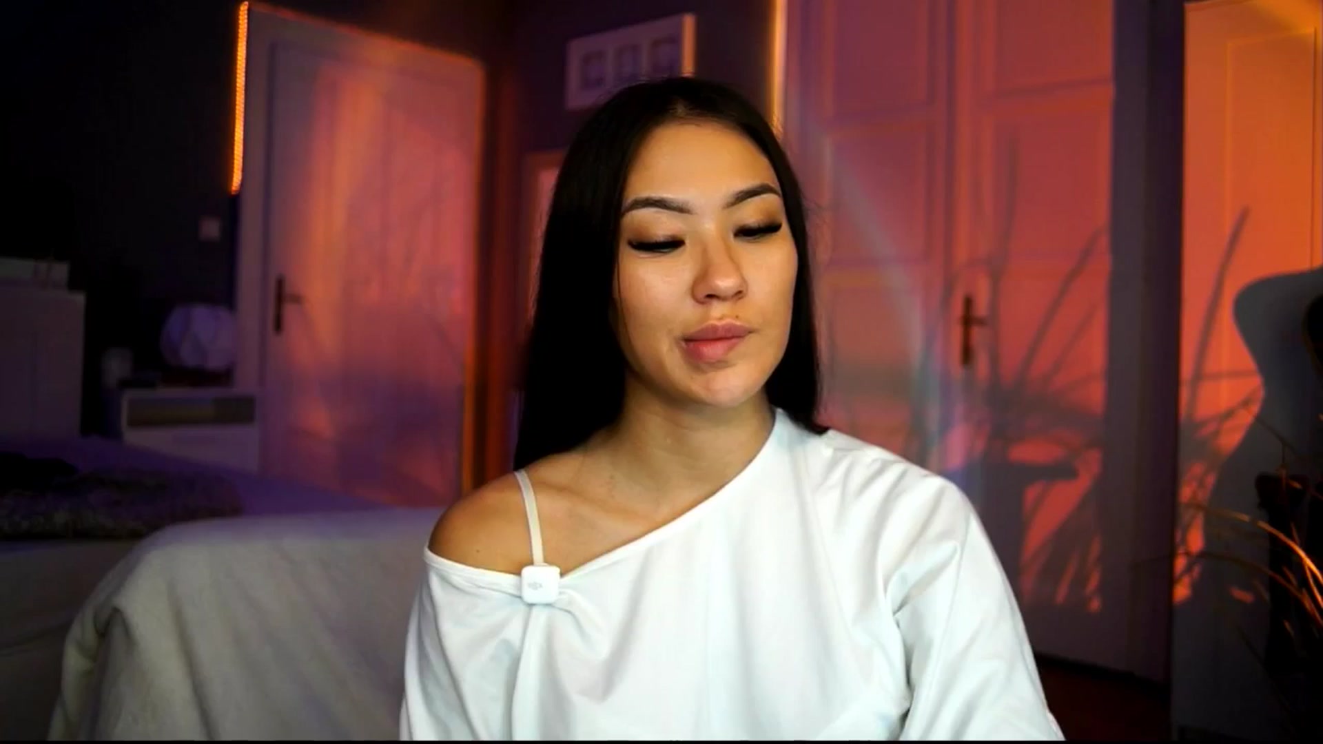 Gallery image thumbnail from MaiStream's myfreecams stream on, 11/25/2025, 23:42 image 13 of 20
