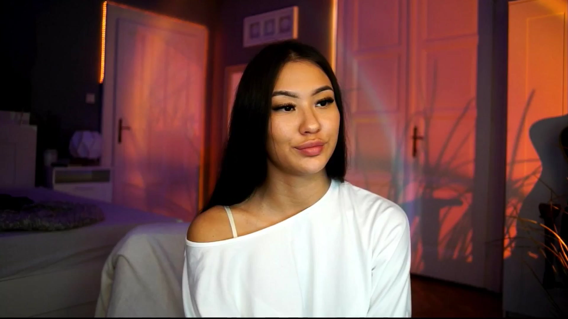 Gallery image thumbnail from MaiStream's myfreecams stream on, 11/25/2025, 23:42 image 3 of 20