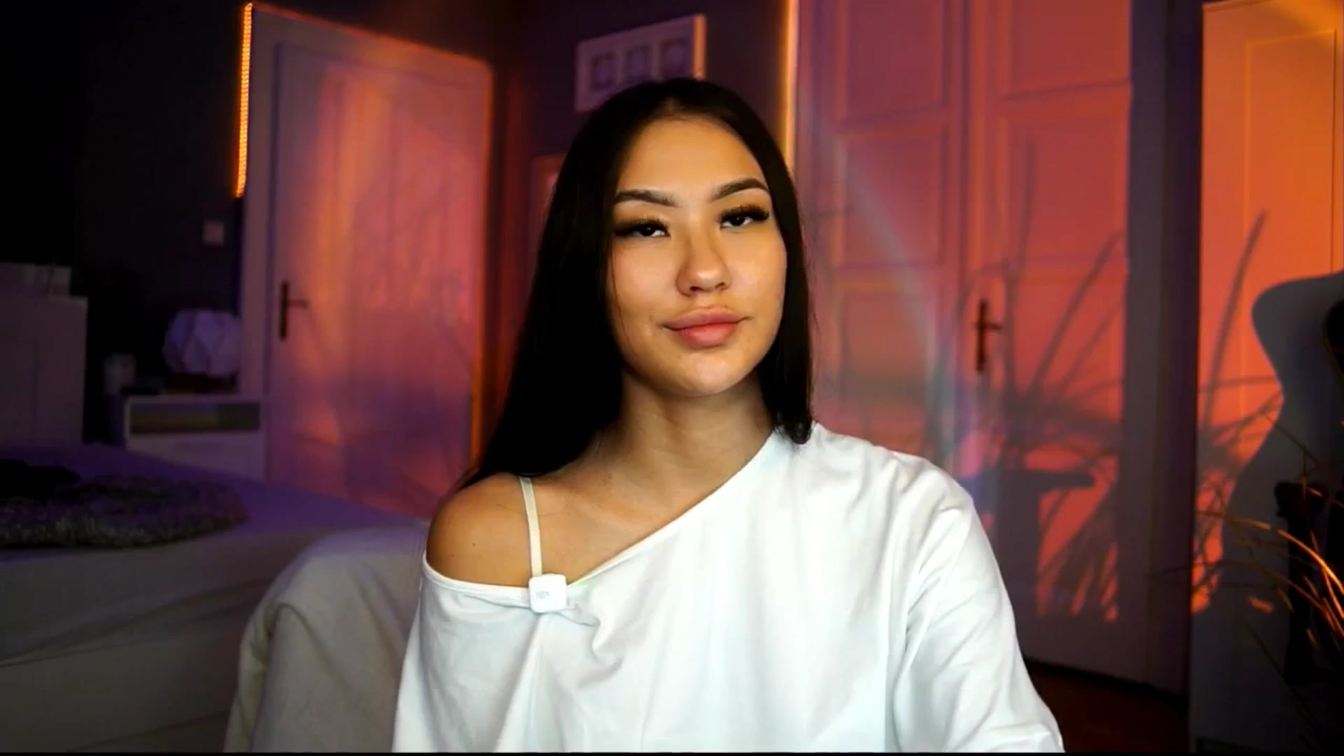 Gallery image thumbnail from MaiStream's myfreecams stream on, 11/25/2025, 23:42 image 4 of 20
