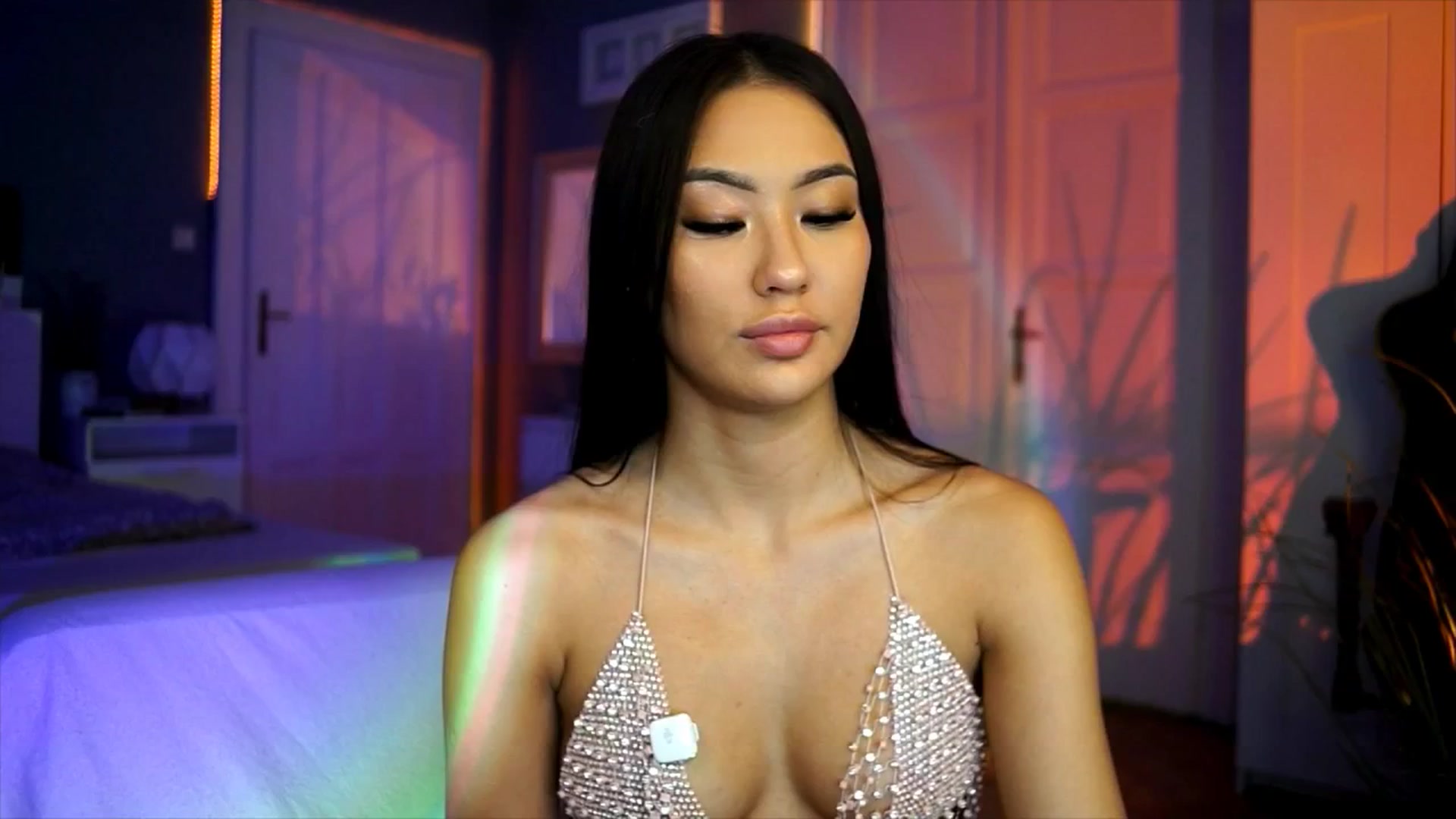 Gallery image thumbnail from MaiStream's myfreecams stream on, 11/28/2025, 18:48 image 14 of 20