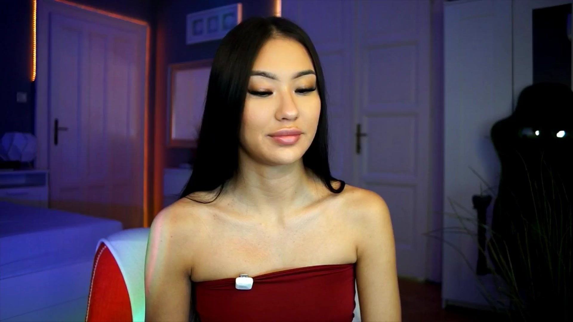 Gallery image thumbnail from MaiStream's myfreecams stream on, 11/30/2025, 19:43 image 15 of 20