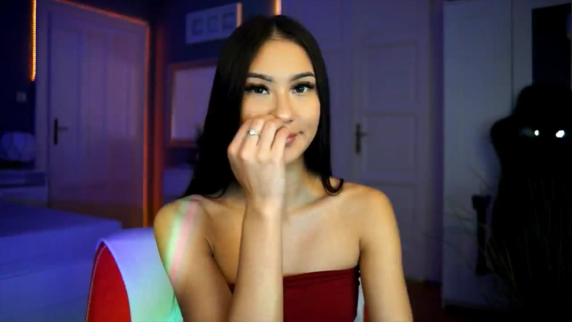 Gallery image thumbnail from MaiStream's myfreecams stream on, 11/30/2025, 19:43 image 5 of 20