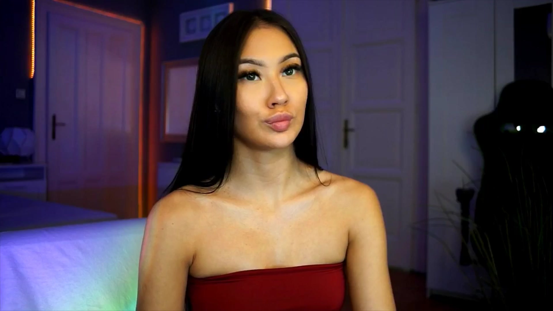Gallery image thumbnail from MaiStream's myfreecams stream on, 11/30/2025, 22:41 image 16 of 20