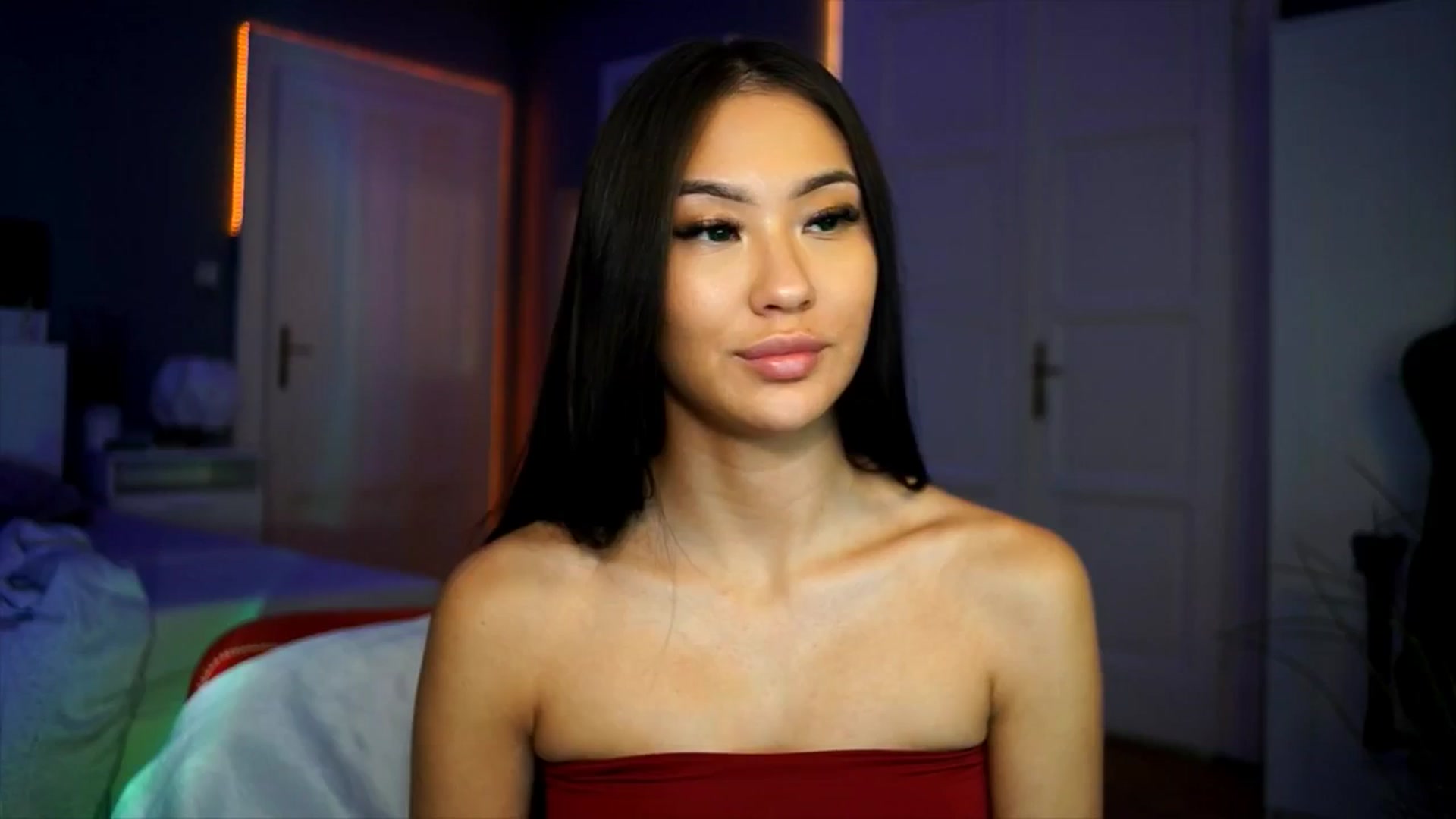 Gallery image thumbnail from MaiStream's myfreecams stream on, 12/01/2025, 01:07 image 14 of 20