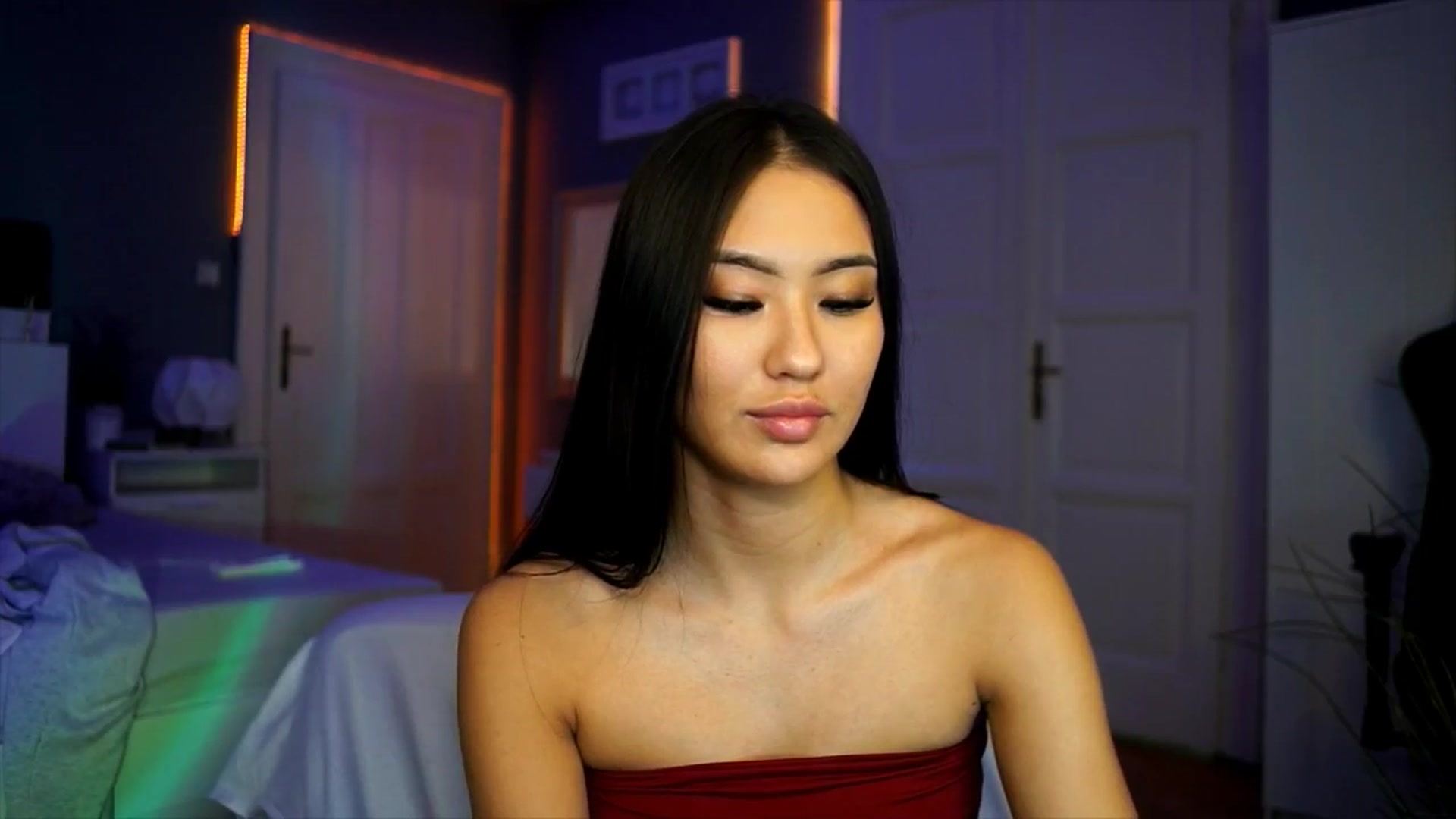 Gallery image thumbnail from MaiStream's myfreecams stream on, 12/01/2025, 02:52 image 6 of 20