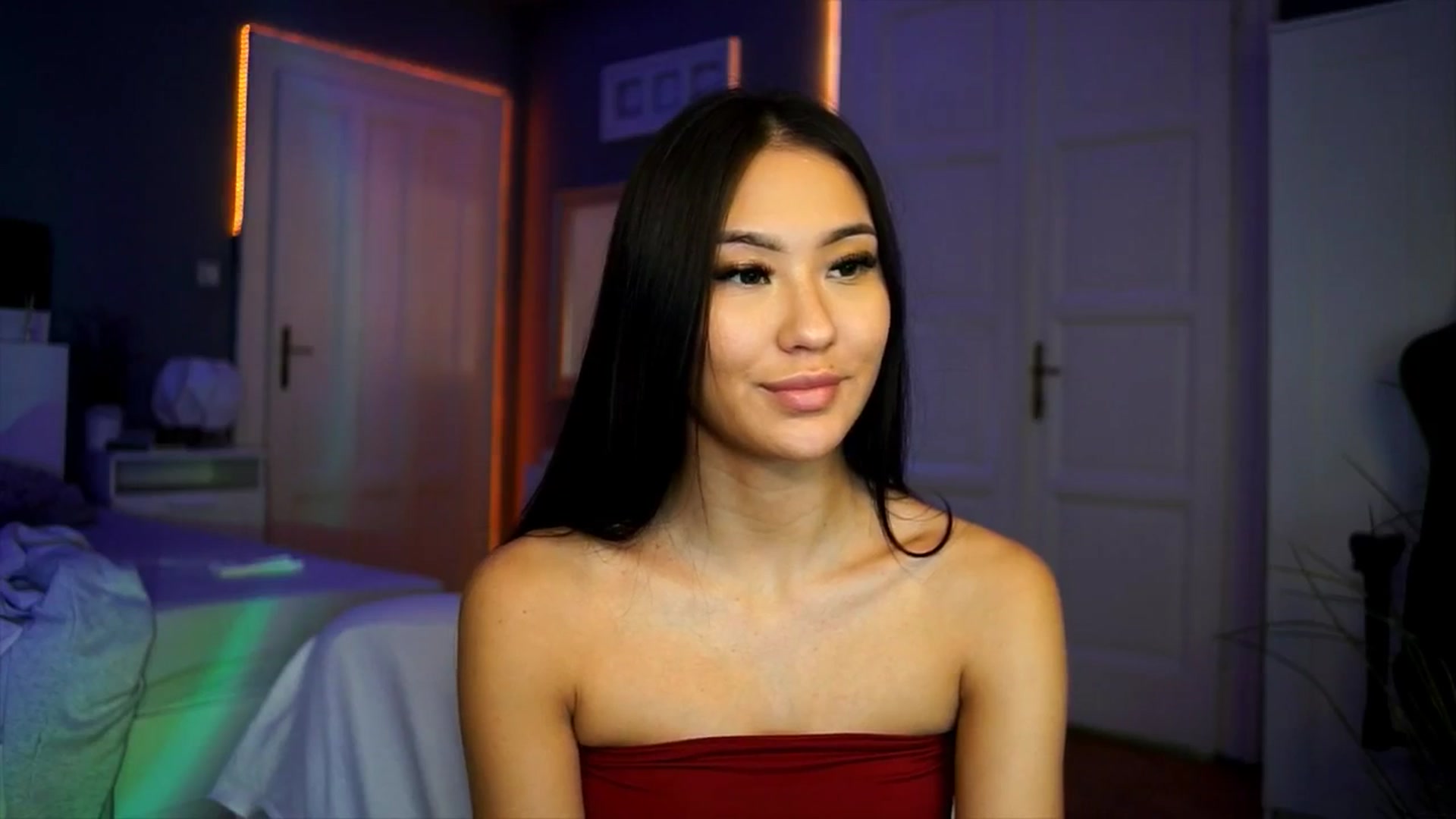 Gallery image thumbnail from MaiStream's myfreecams stream on, 12/01/2025, 02:52 image 3 of 20
