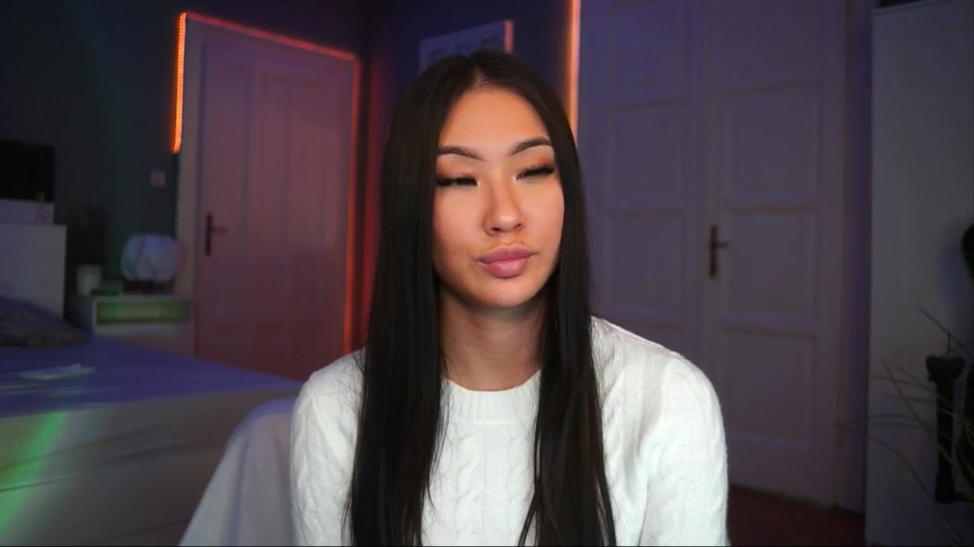 Gallery image thumbnail from MaiStream's myfreecams stream on, 12/03/2025, 20:51 image 20 of 20