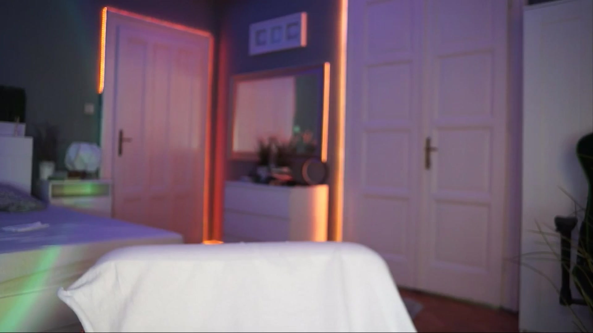 Gallery image thumbnail from MaiStream's myfreecams stream on, 12/03/2025, 23:04 image 16 of 20