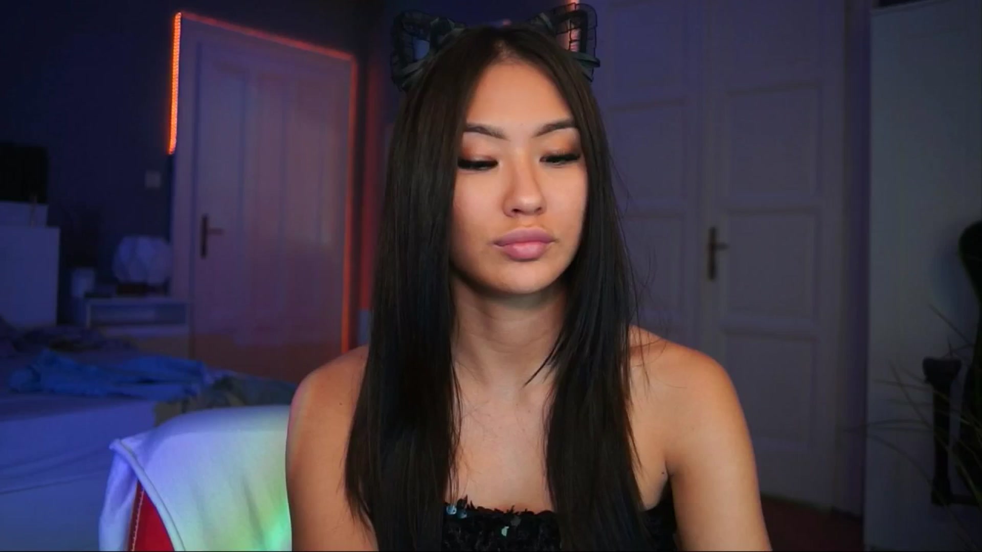 Gallery image thumbnail from MaiStream's myfreecams stream on, 12/04/2025, 21:42 image 1 of 20
