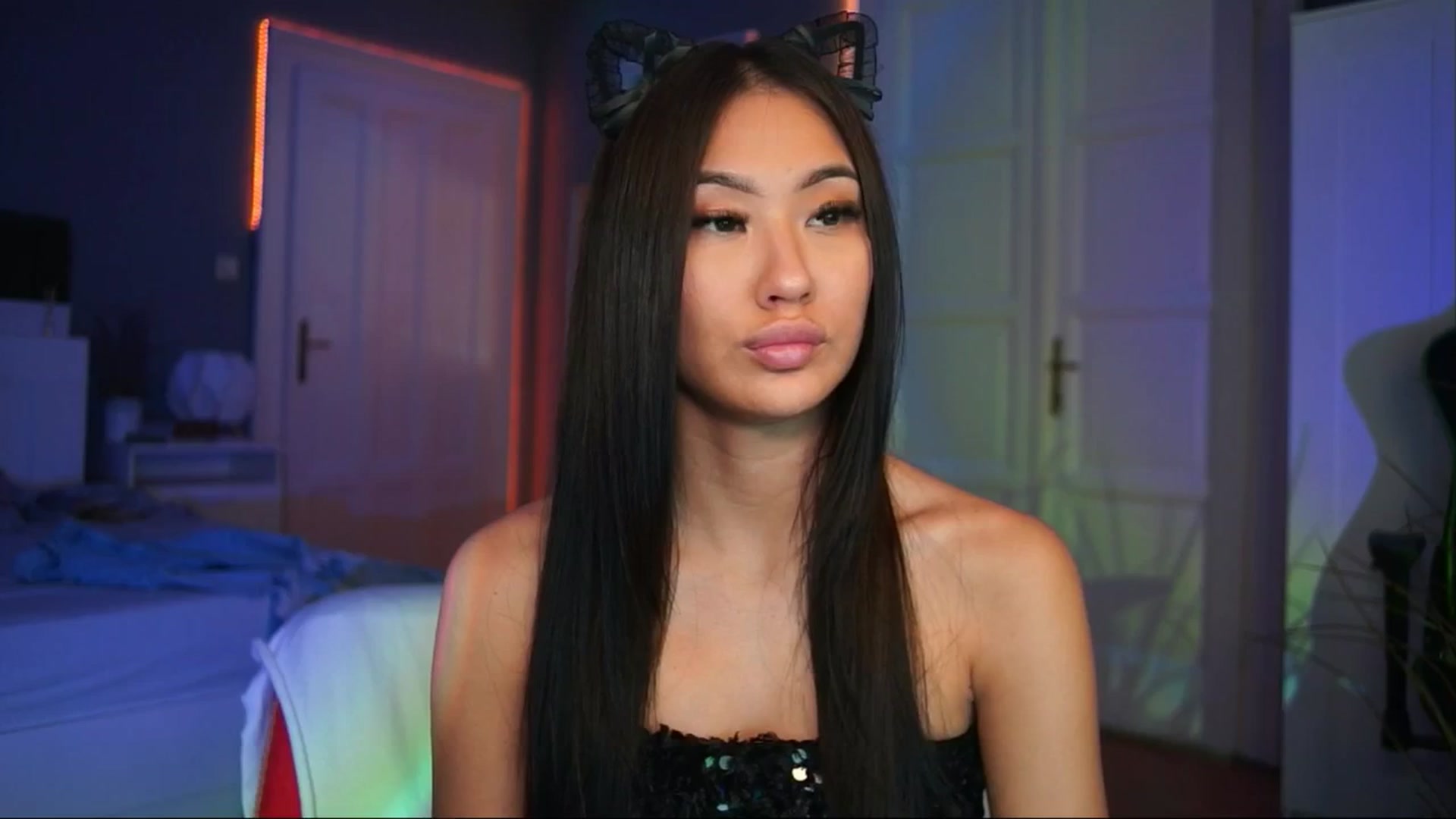 Gallery image thumbnail from MaiStream's myfreecams stream on, 12/04/2025, 22:26 image 16 of 20