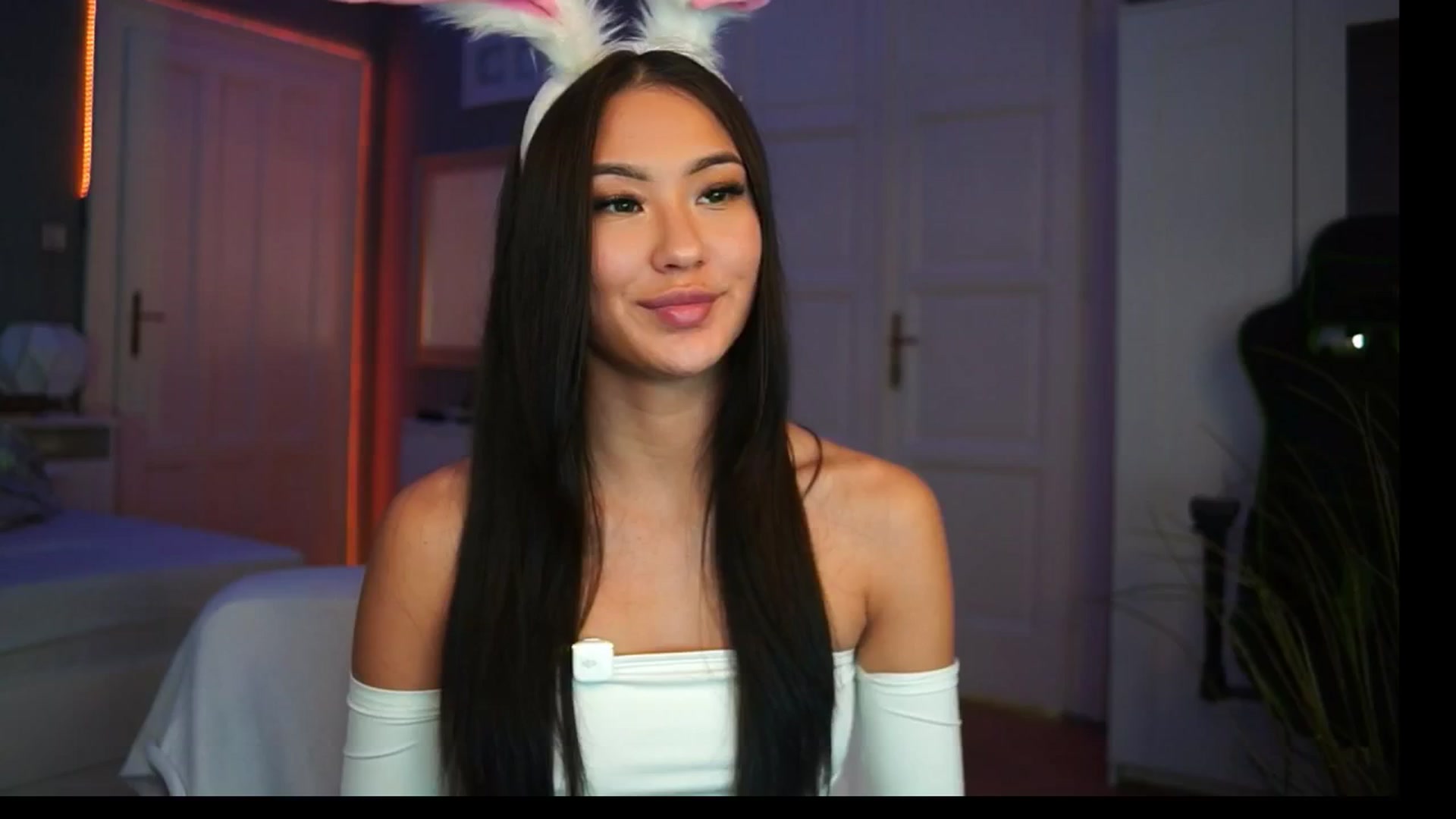 Gallery image thumbnail from MaiStream's myfreecams stream on, 12/06/2025, 22:36 image 2 of 20