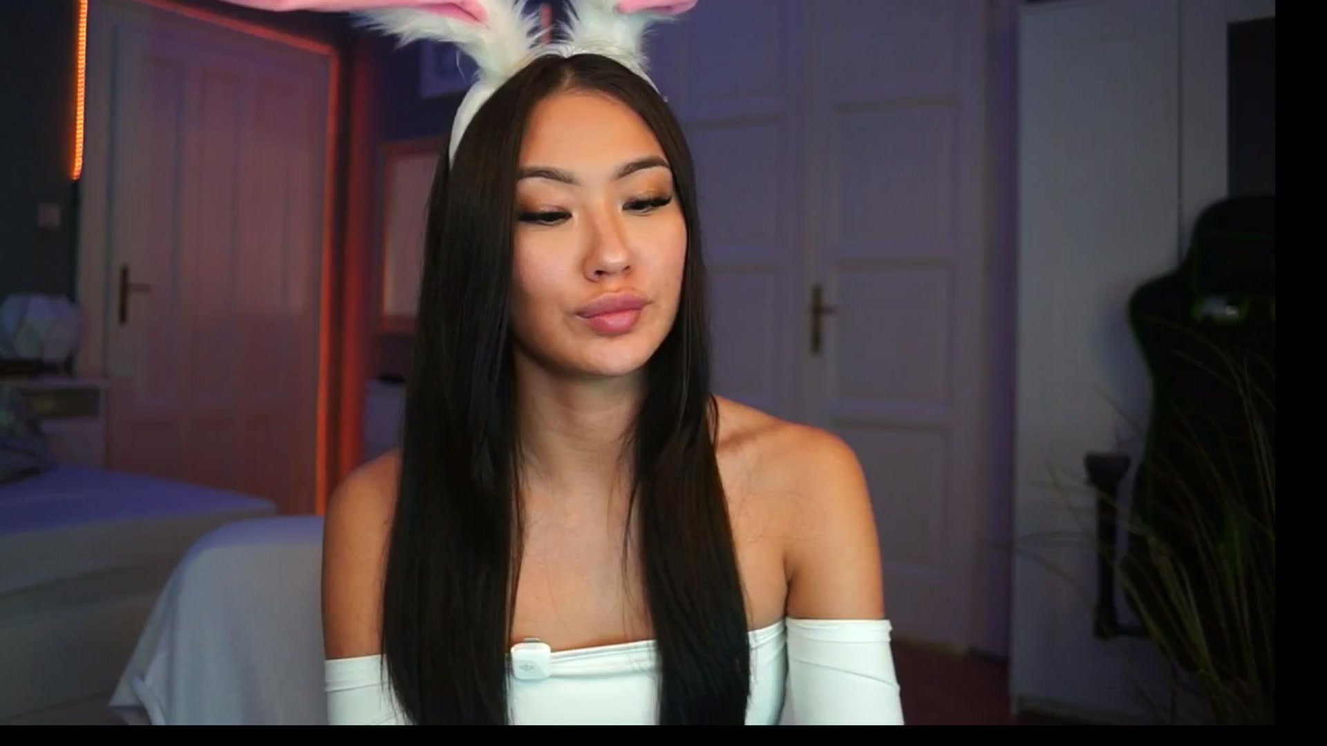 Gallery image thumbnail from MaiStream's myfreecams stream on, 12/06/2025, 22:36 image 1 of 20