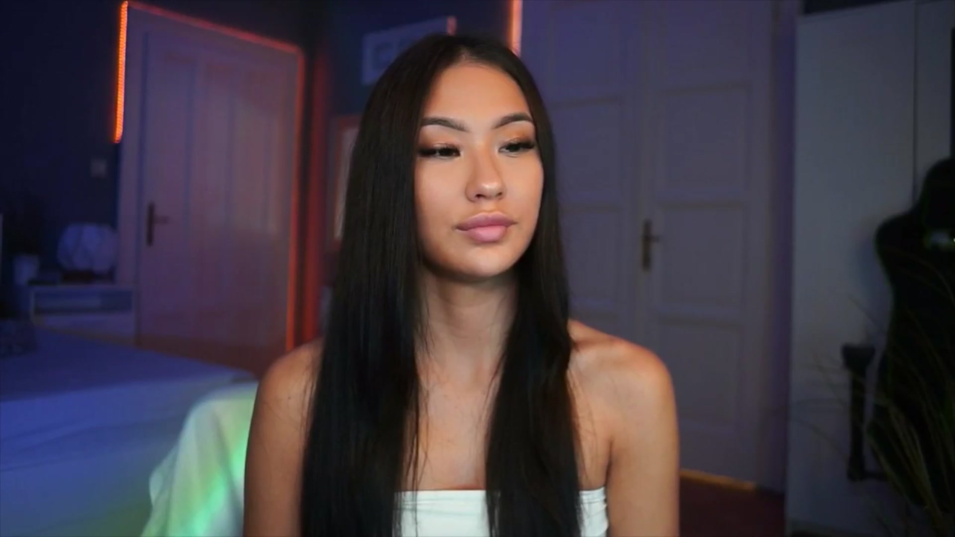 Gallery image thumbnail from MaiStream's myfreecams stream on, 12/07/2025, 22:16 image 8 of 20