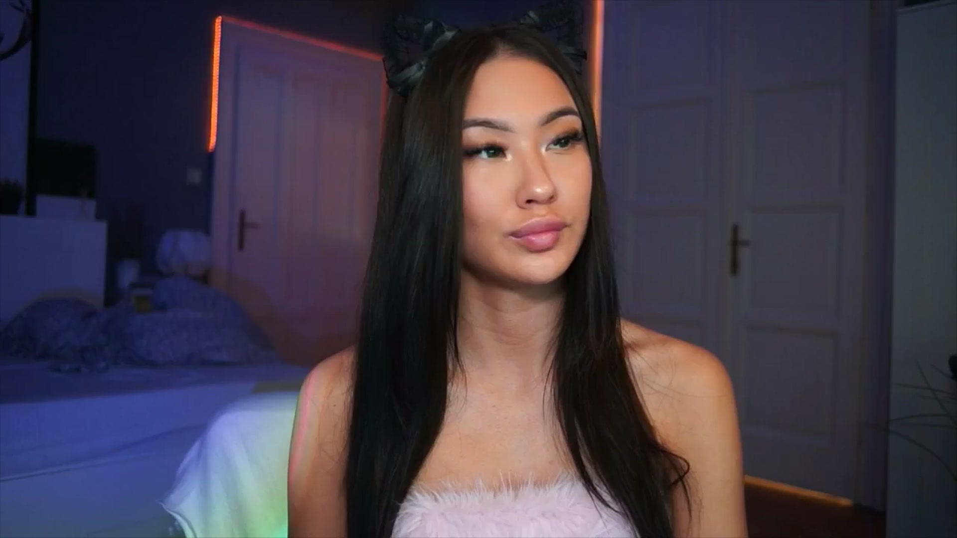 Gallery image thumbnail from MaiStream's myfreecams stream on, 12/08/2025, 20:33 image 12 of 20