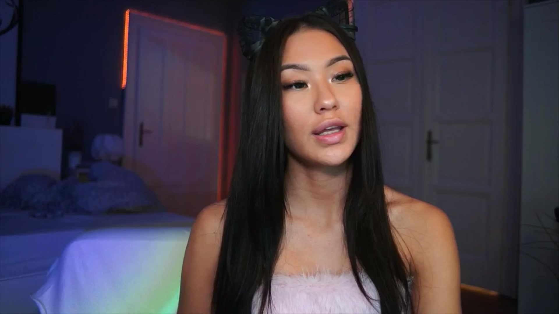 Gallery image thumbnail from MaiStream's myfreecams stream on, 12/08/2025, 20:33 image 19 of 20