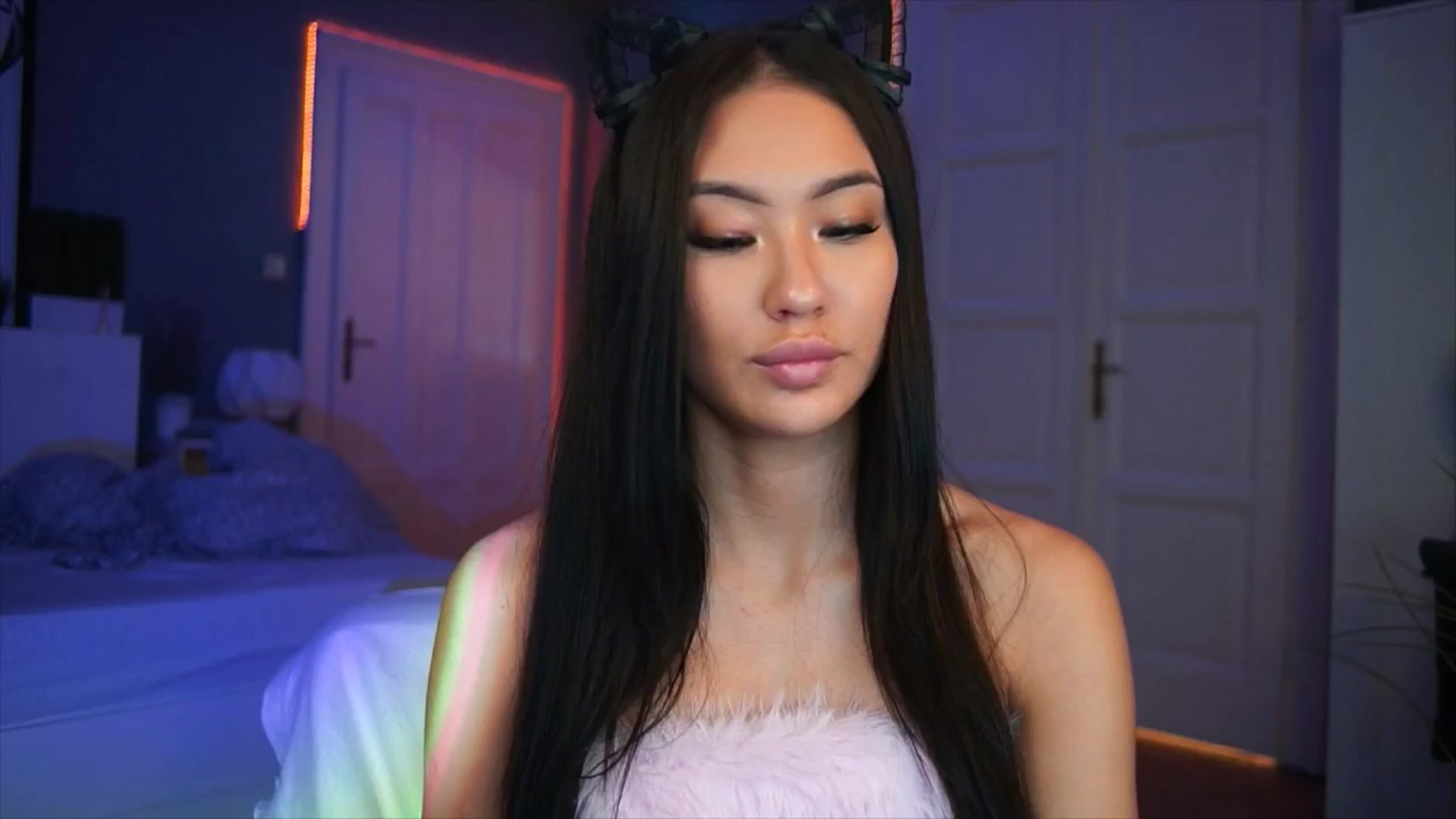 Gallery image thumbnail from MaiStream's myfreecams stream on, 12/08/2025, 22:57 image 2 of 20