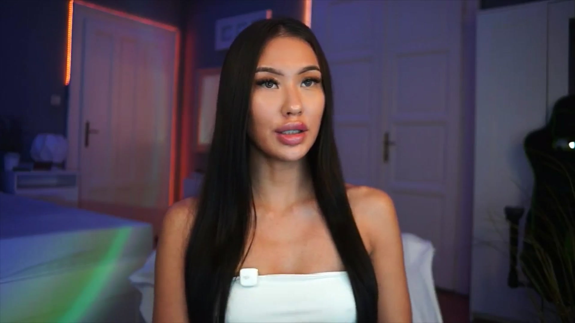 Gallery image thumbnail from MaiStream's myfreecams stream on, 12/11/2025, 21:21 image 12 of 20