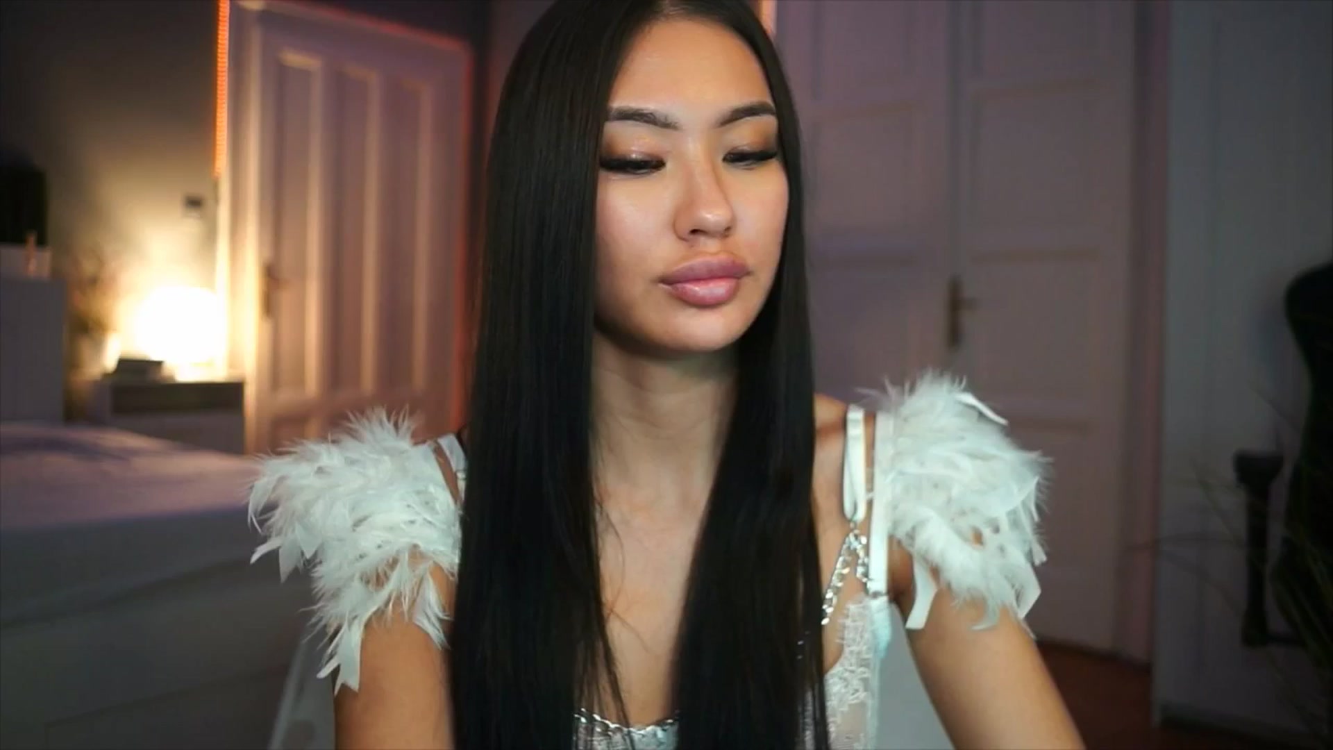Gallery image thumbnail from MaiStream's myfreecams stream on, 12/14/2025, 22:53 image 17 of 20