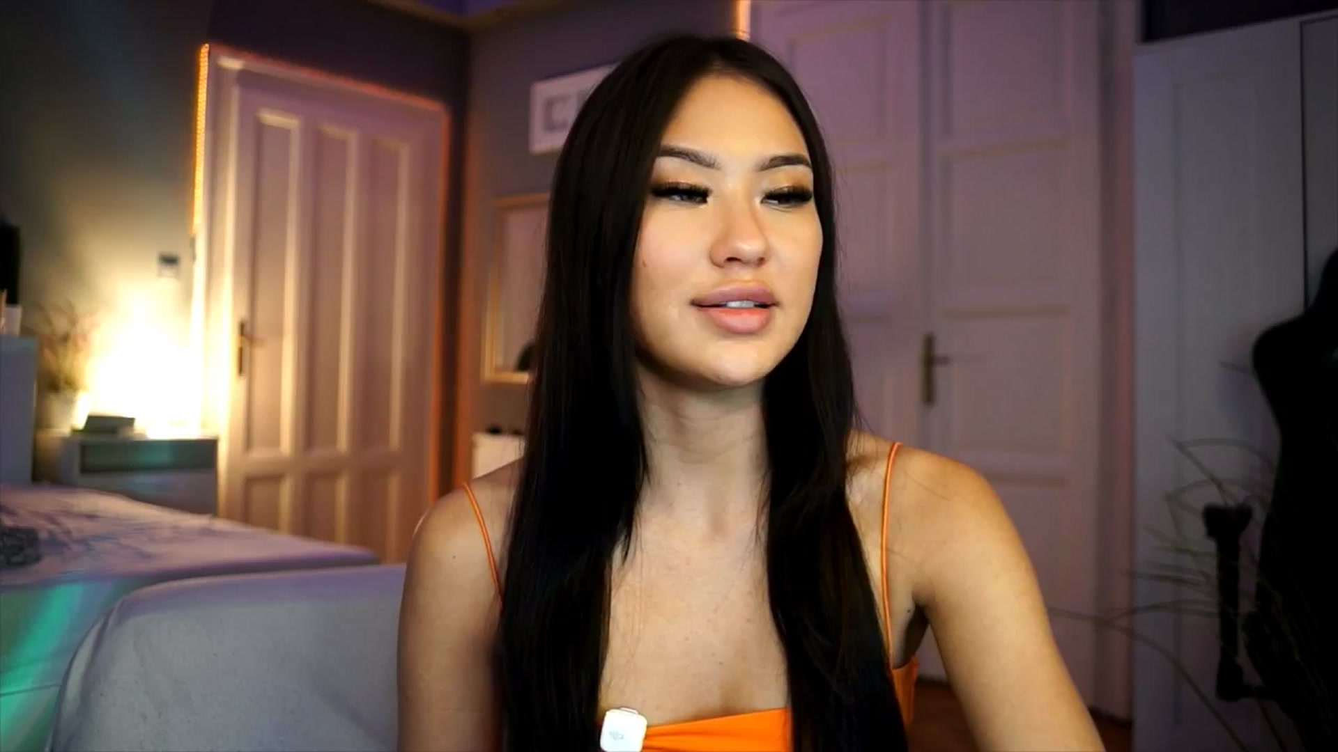 Gallery image thumbnail from MaiStream's myfreecams stream on, 12/18/2025, 21:32 image 1 of 20