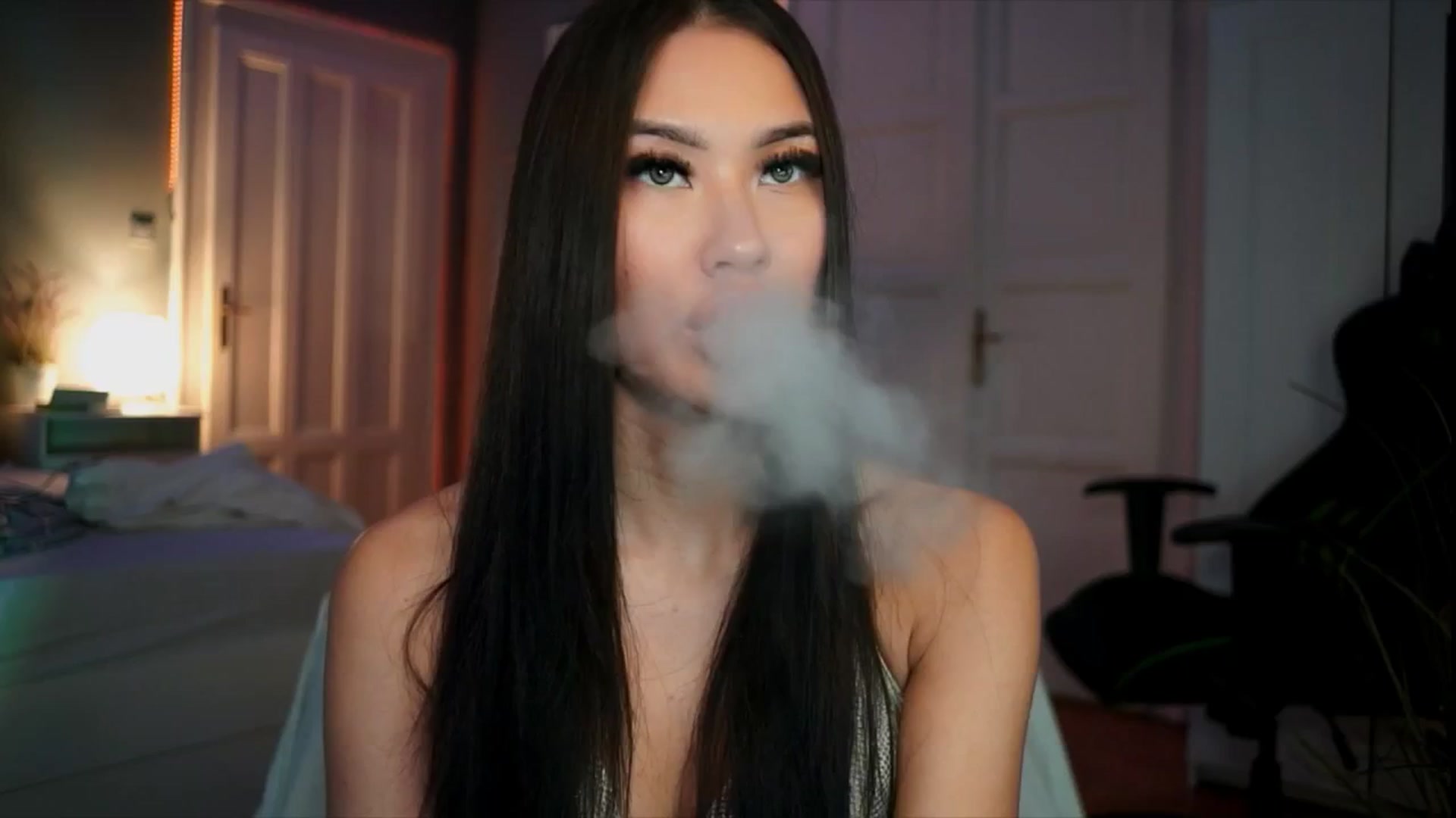 Gallery image thumbnail from MaiStream's myfreecams stream on, 12/20/2025, 21:55 image 5 of 20