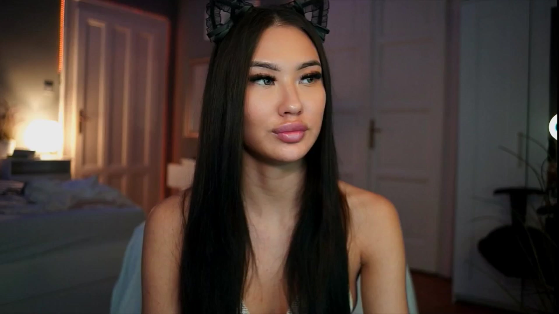Gallery image thumbnail from MaiStream's myfreecams stream on, 12/20/2025, 23:14 image 12 of 20