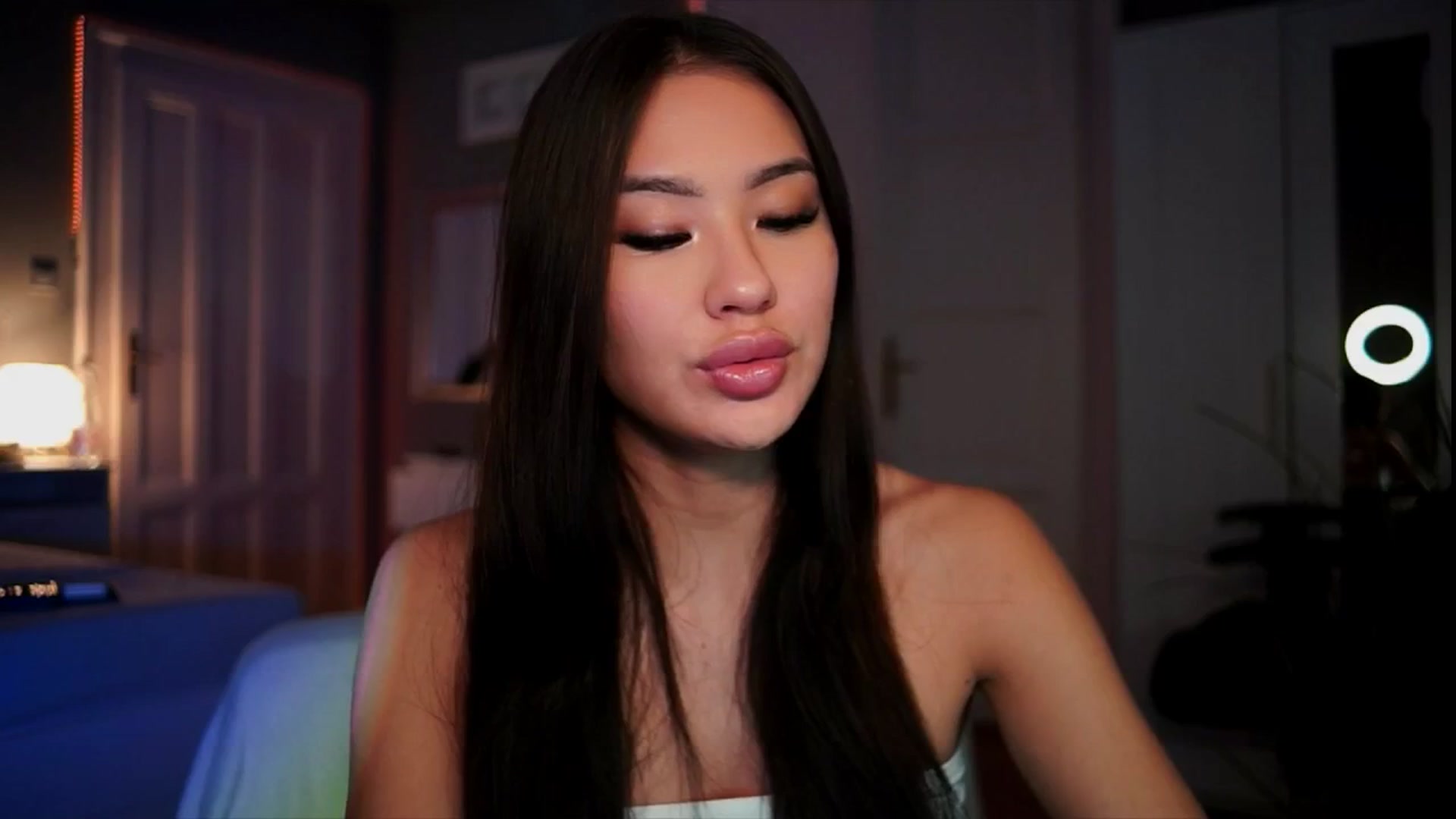 Gallery image thumbnail from MaiStream's myfreecams stream on, 12/26/2025, 21:27 image 10 of 20