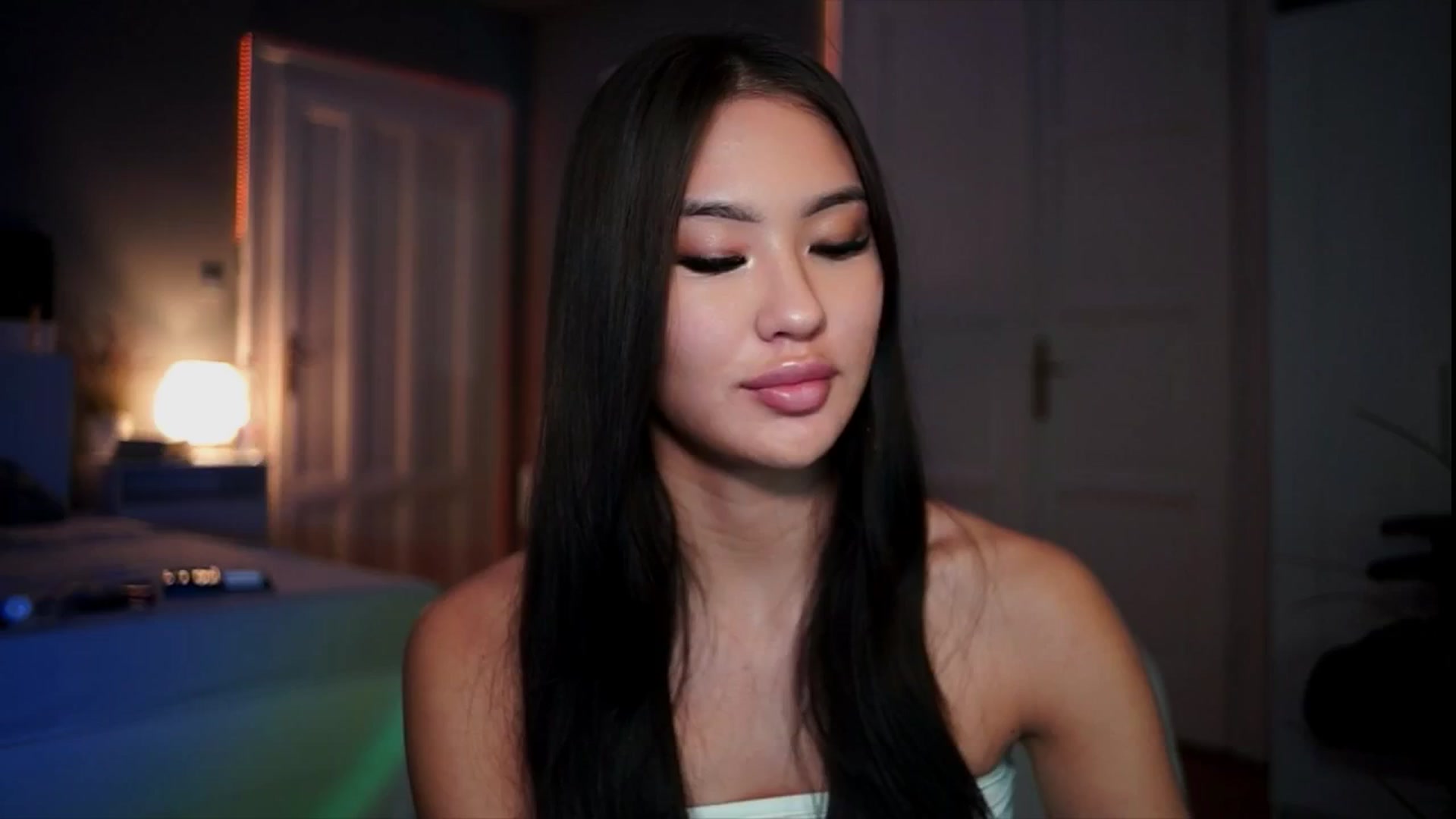 Gallery image thumbnail from MaiStream's myfreecams stream on, 12/26/2025, 22:53 image 3 of 20